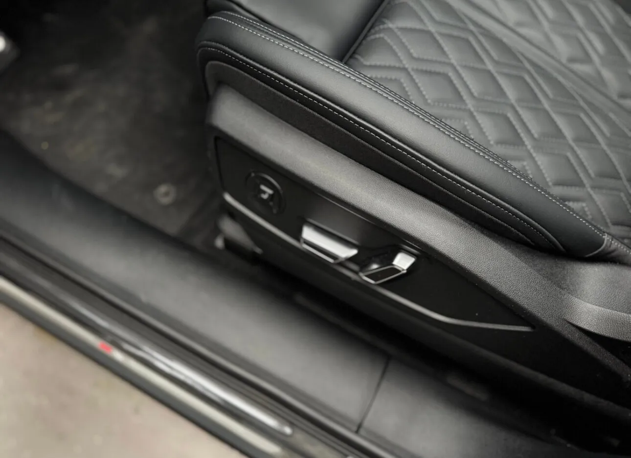 Audi Q5L 2026 17
