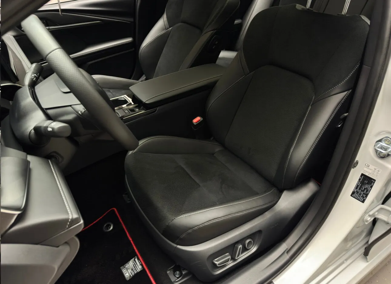 Toyota Camry 2025 14