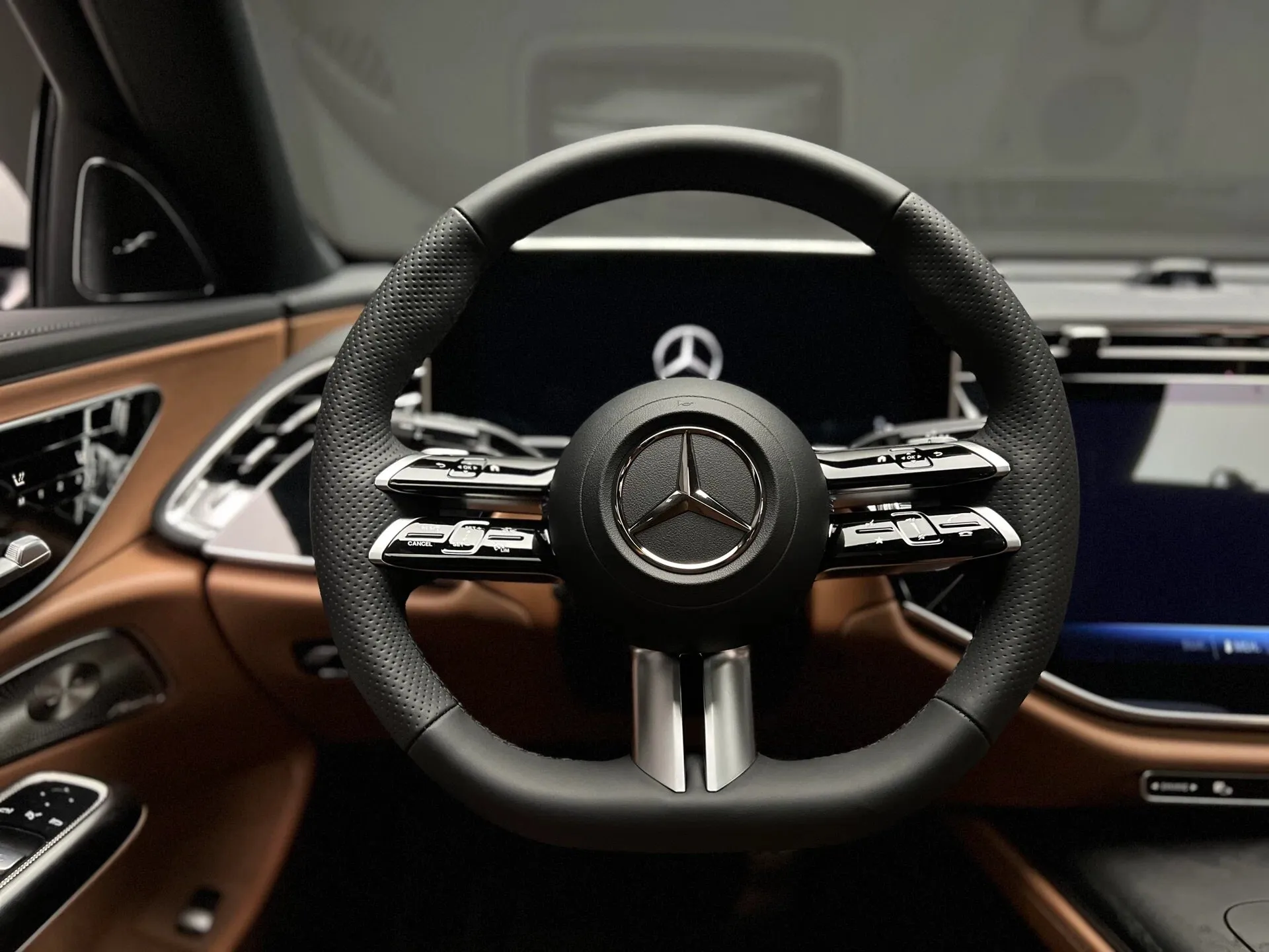 Mercedes-Benz E-класс 2025 16