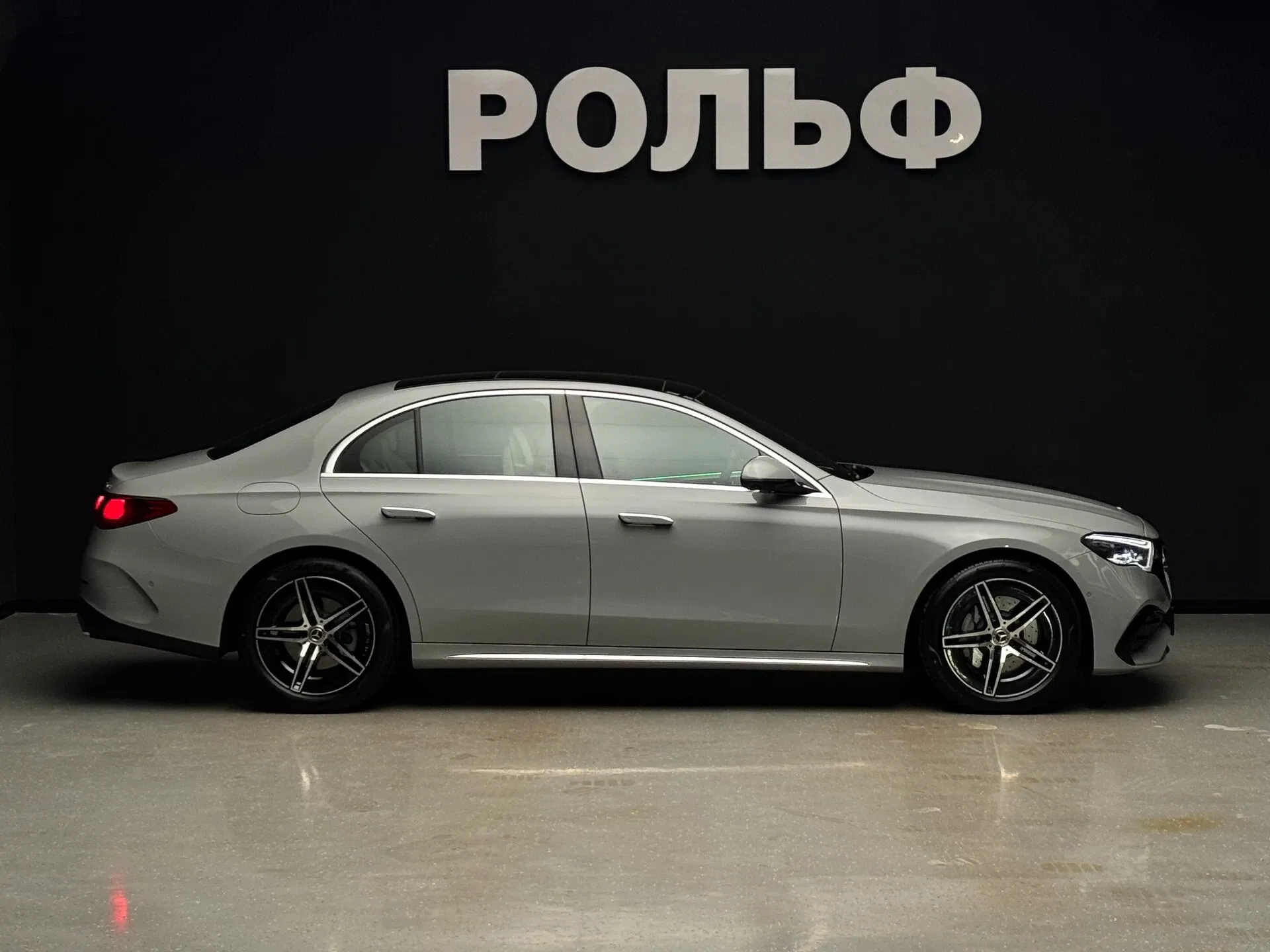 Mercedes-Benz E-класс 2025 4