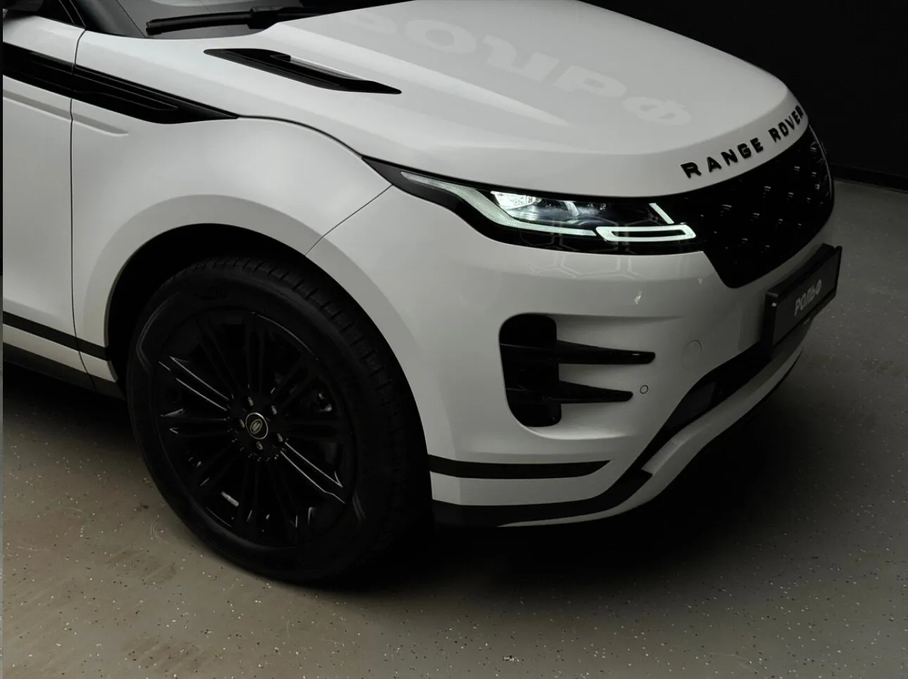 Land Rover Range Rover Evoque 2025 8