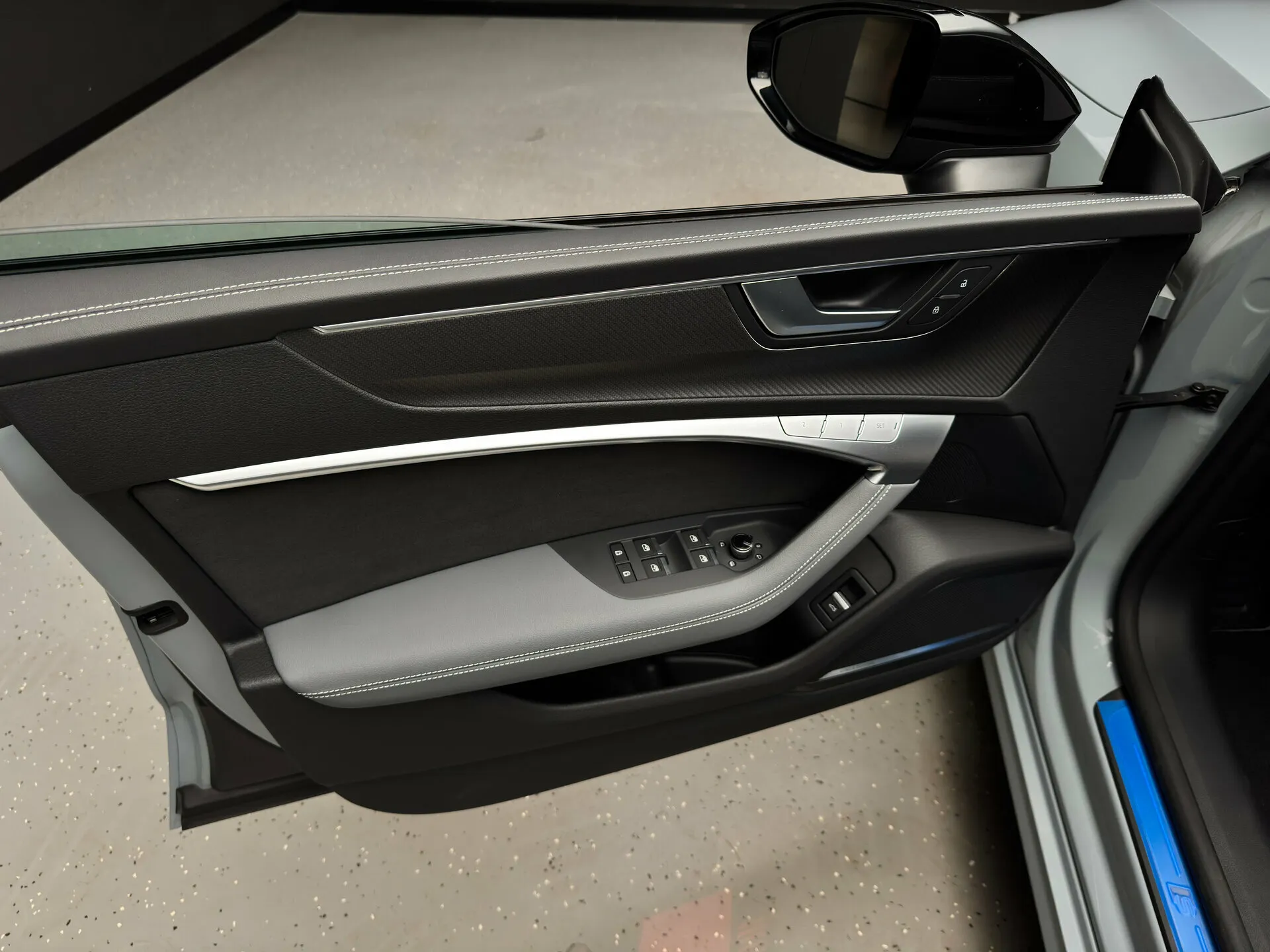 Audi A7L 2024 17