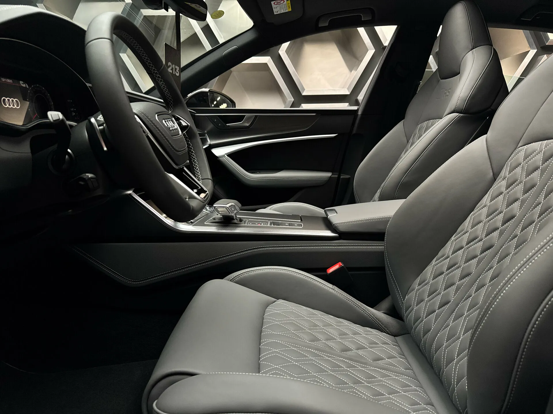 Audi A7L 2024 21