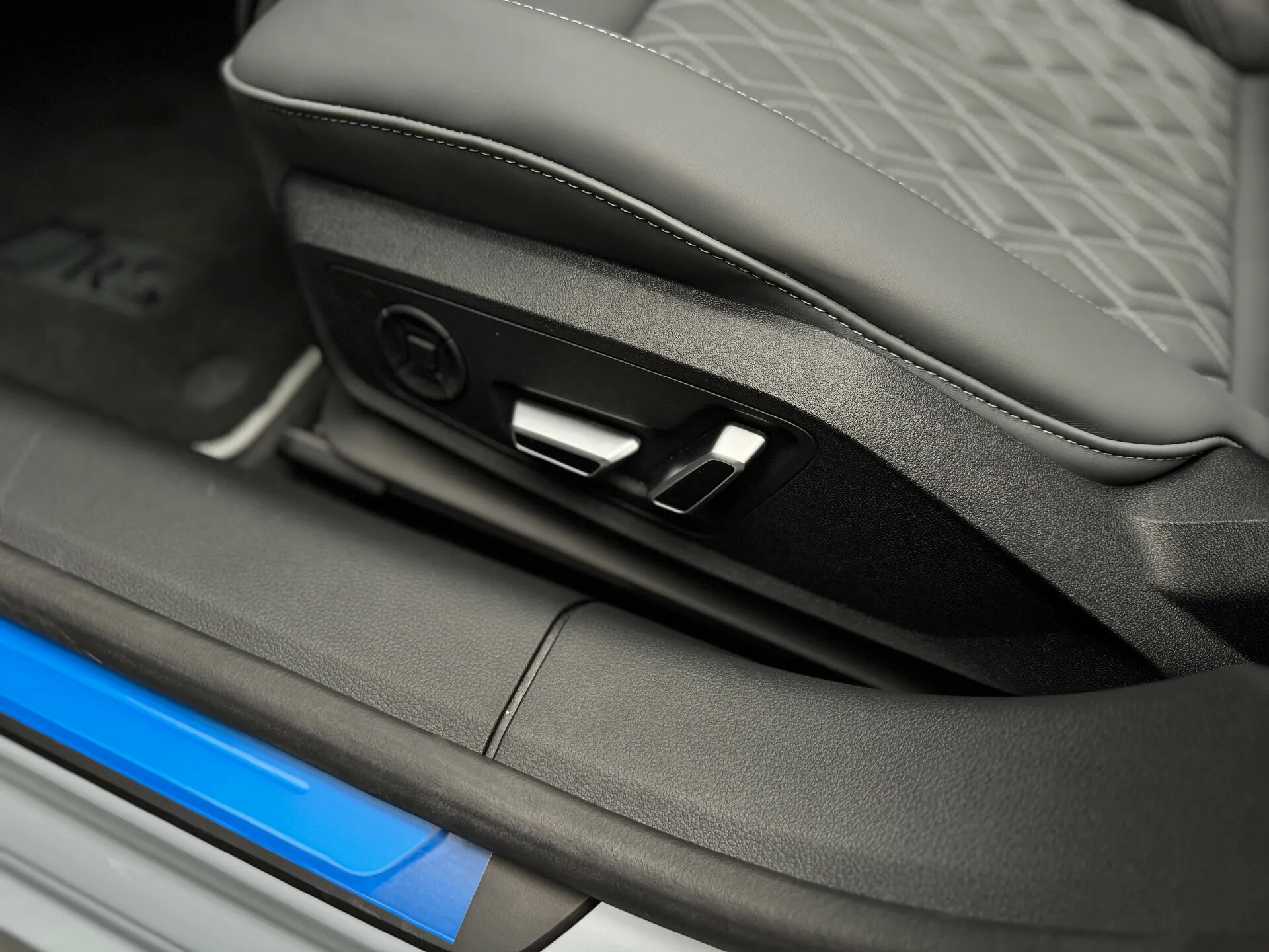 Audi A7L 2024 20