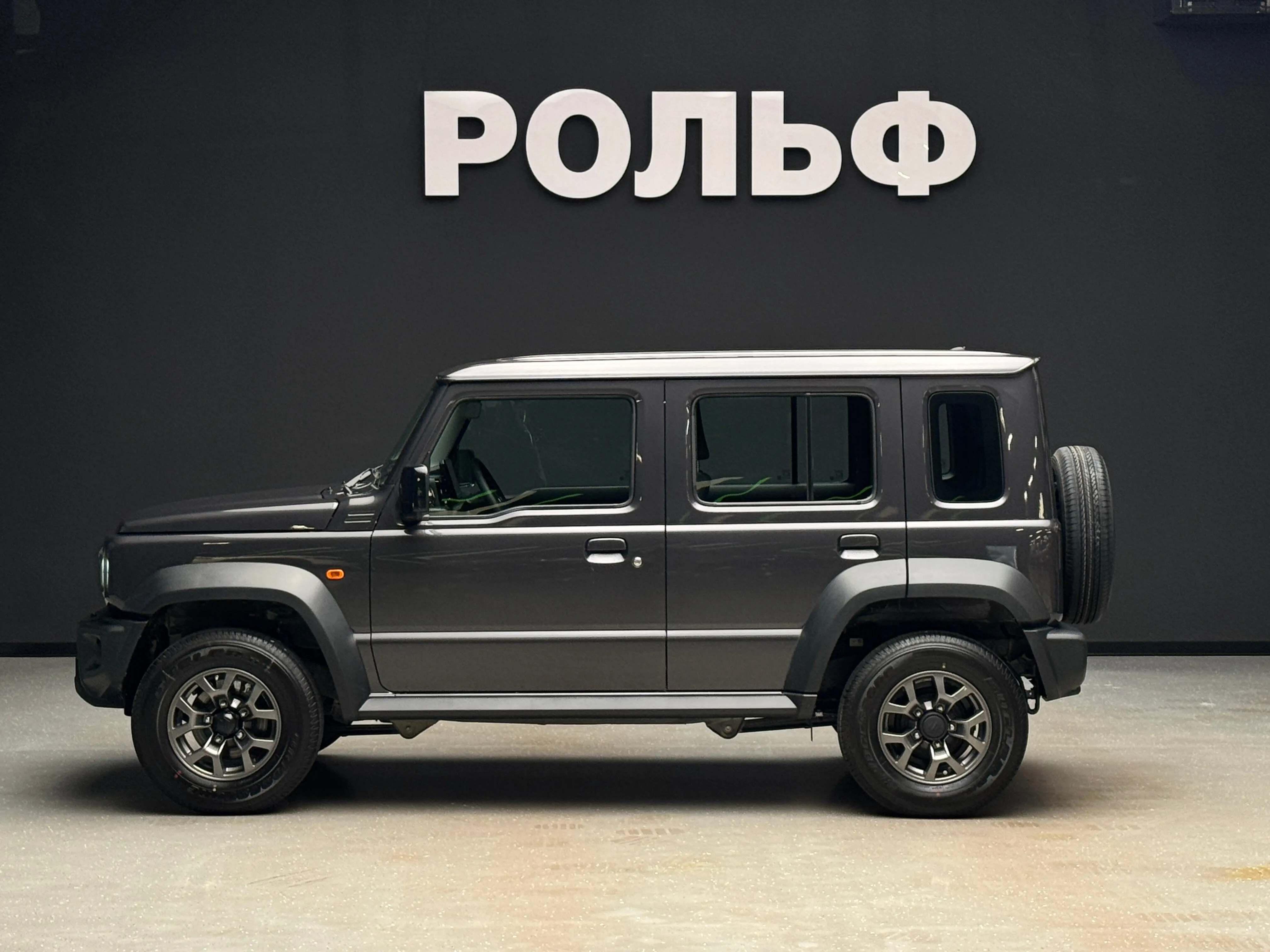Suzuki Jimny 2025 6