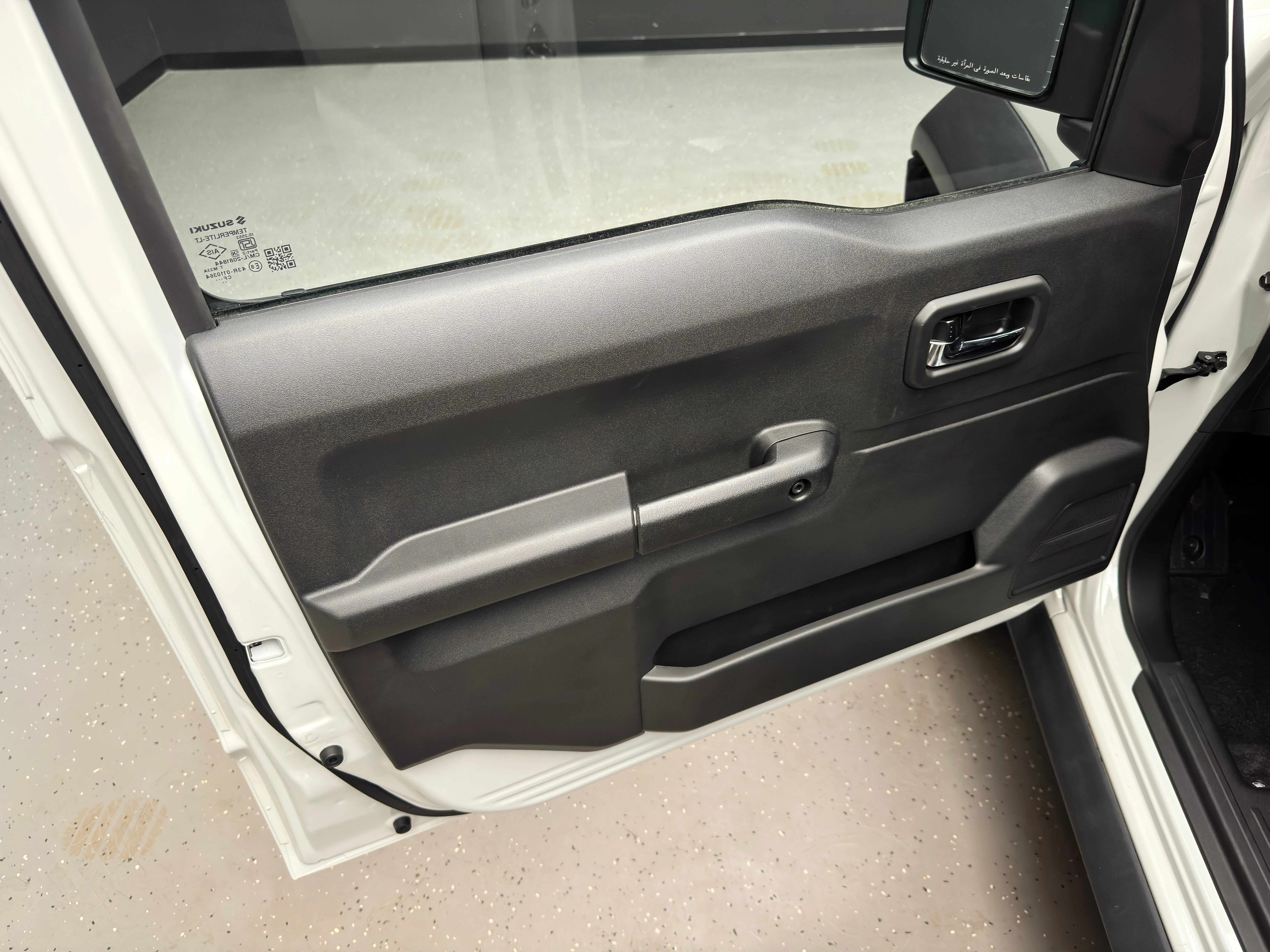 Suzuki Jimny 2025 15