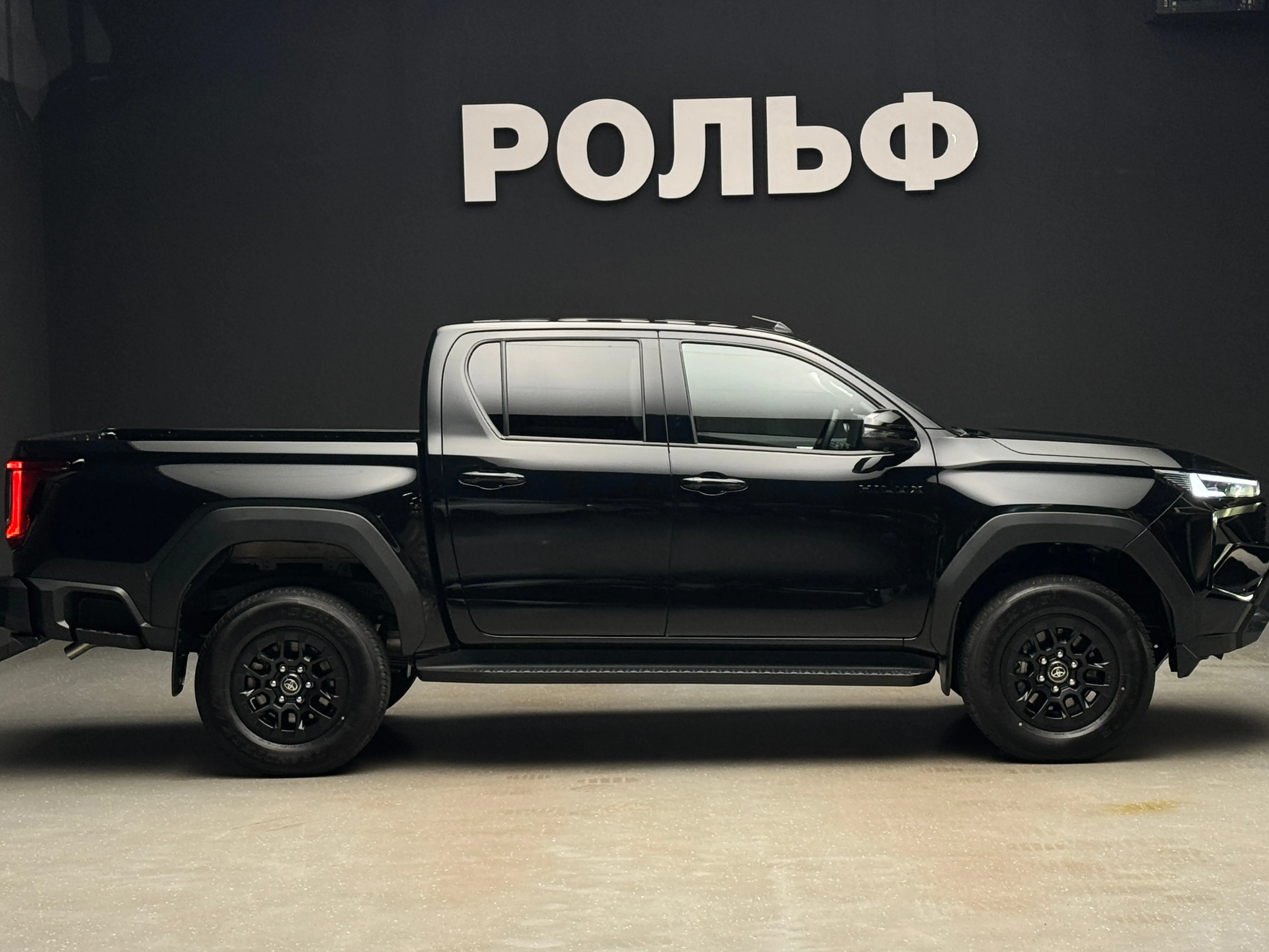 Toyota Hilux 2025 5