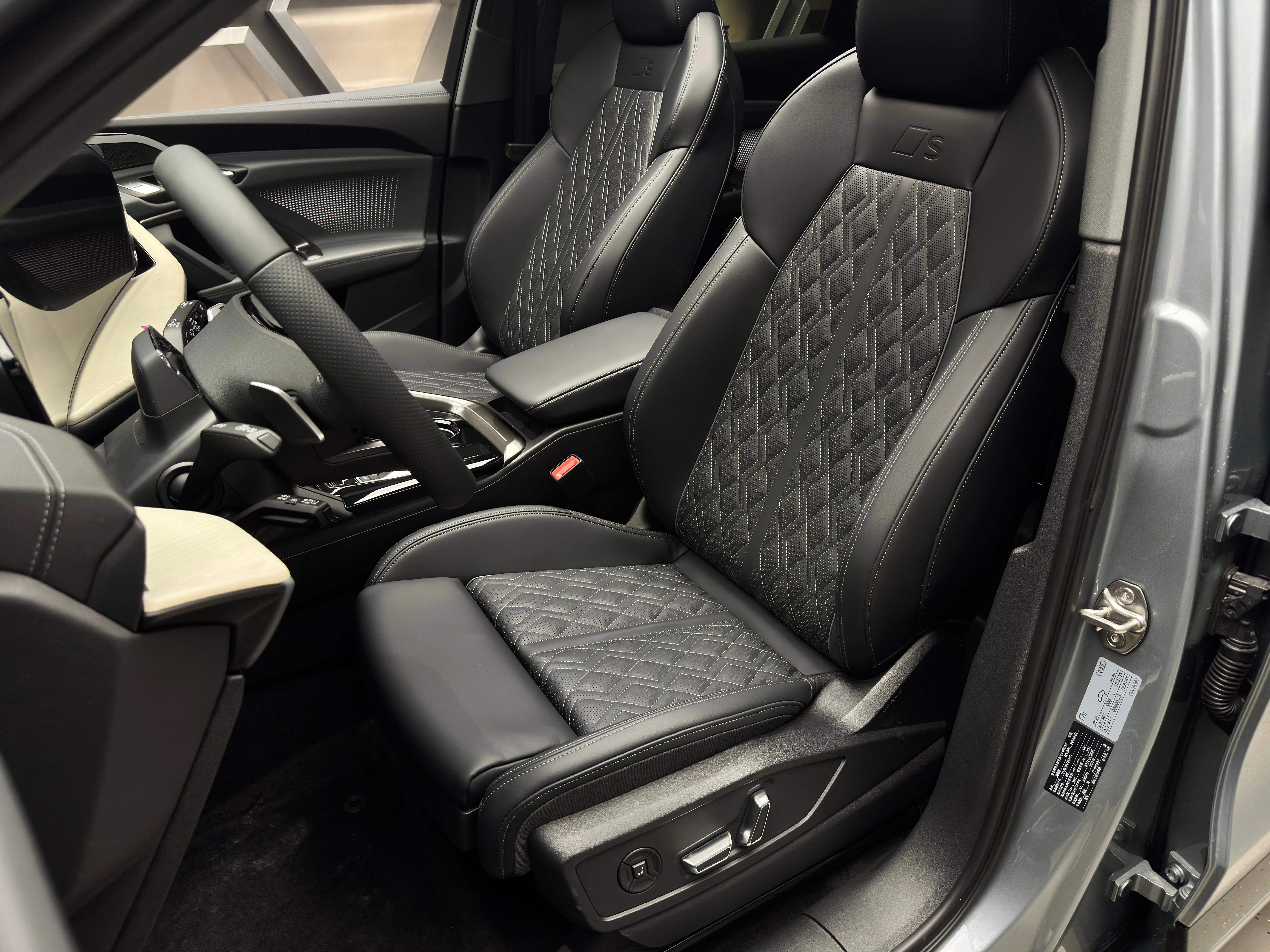 Audi Q5L 2026 10