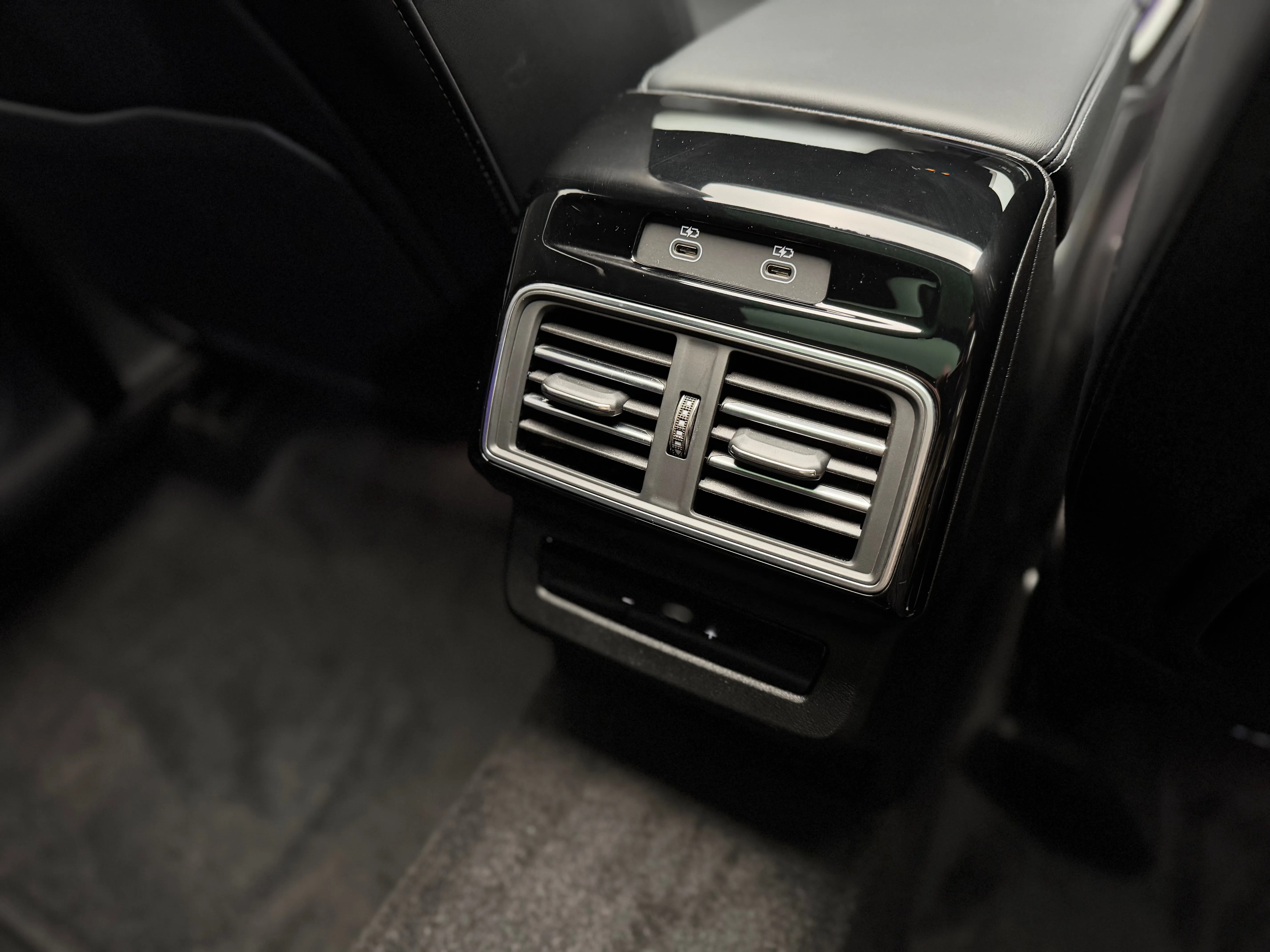 Audi Q5L 2026 24