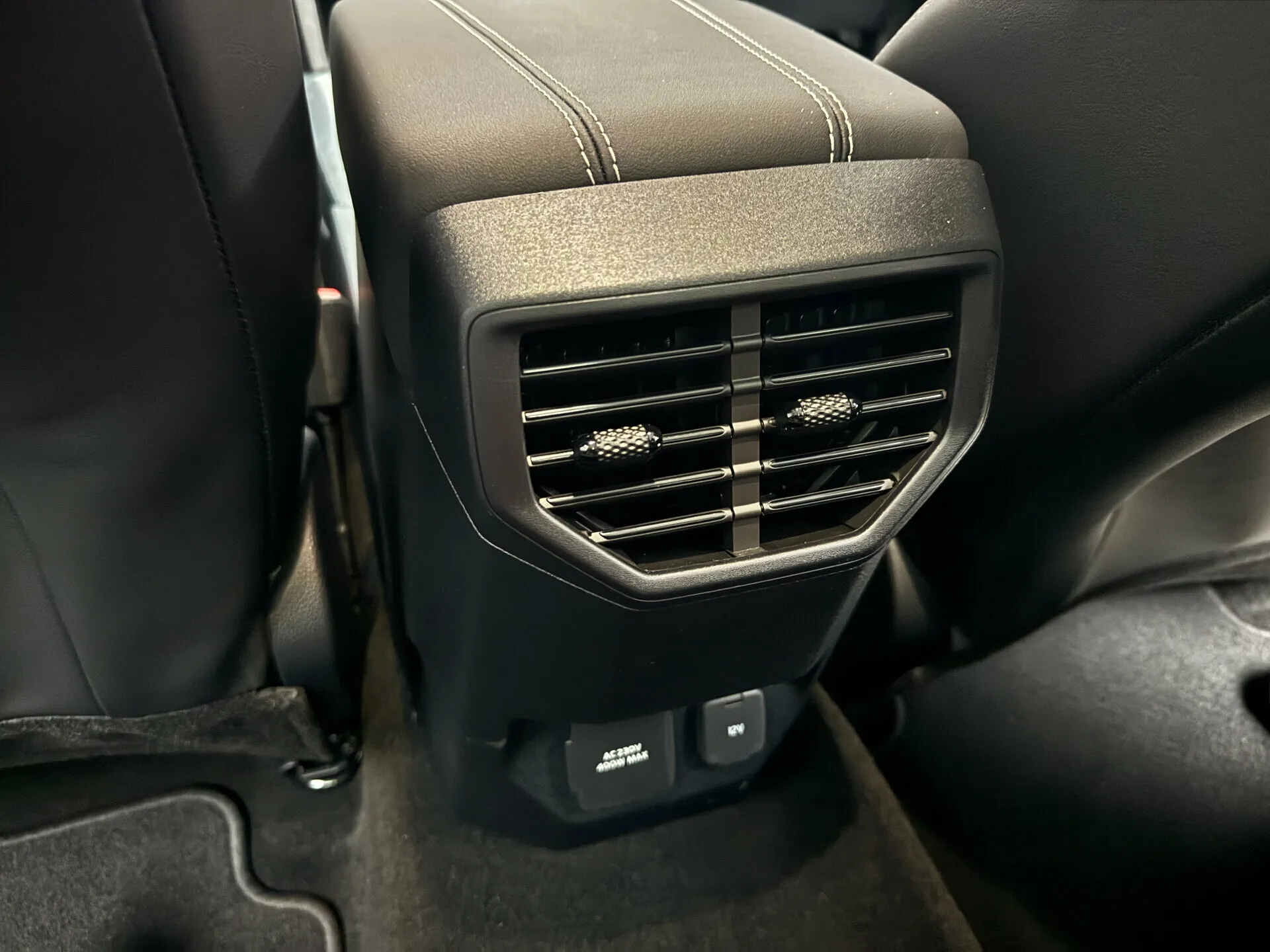 Volkswagen Amarok 2025 26