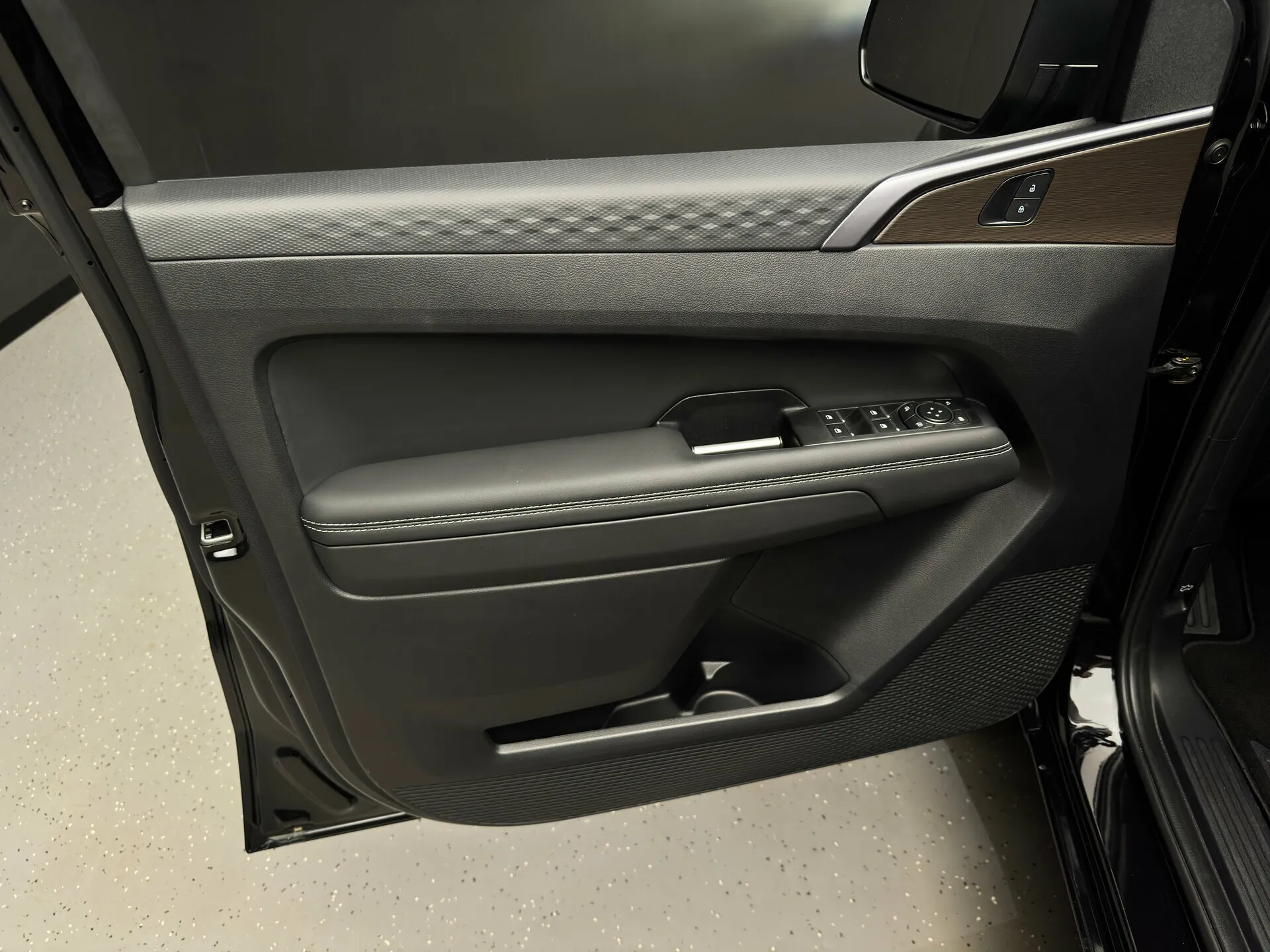 Volkswagen Amarok 2025 15