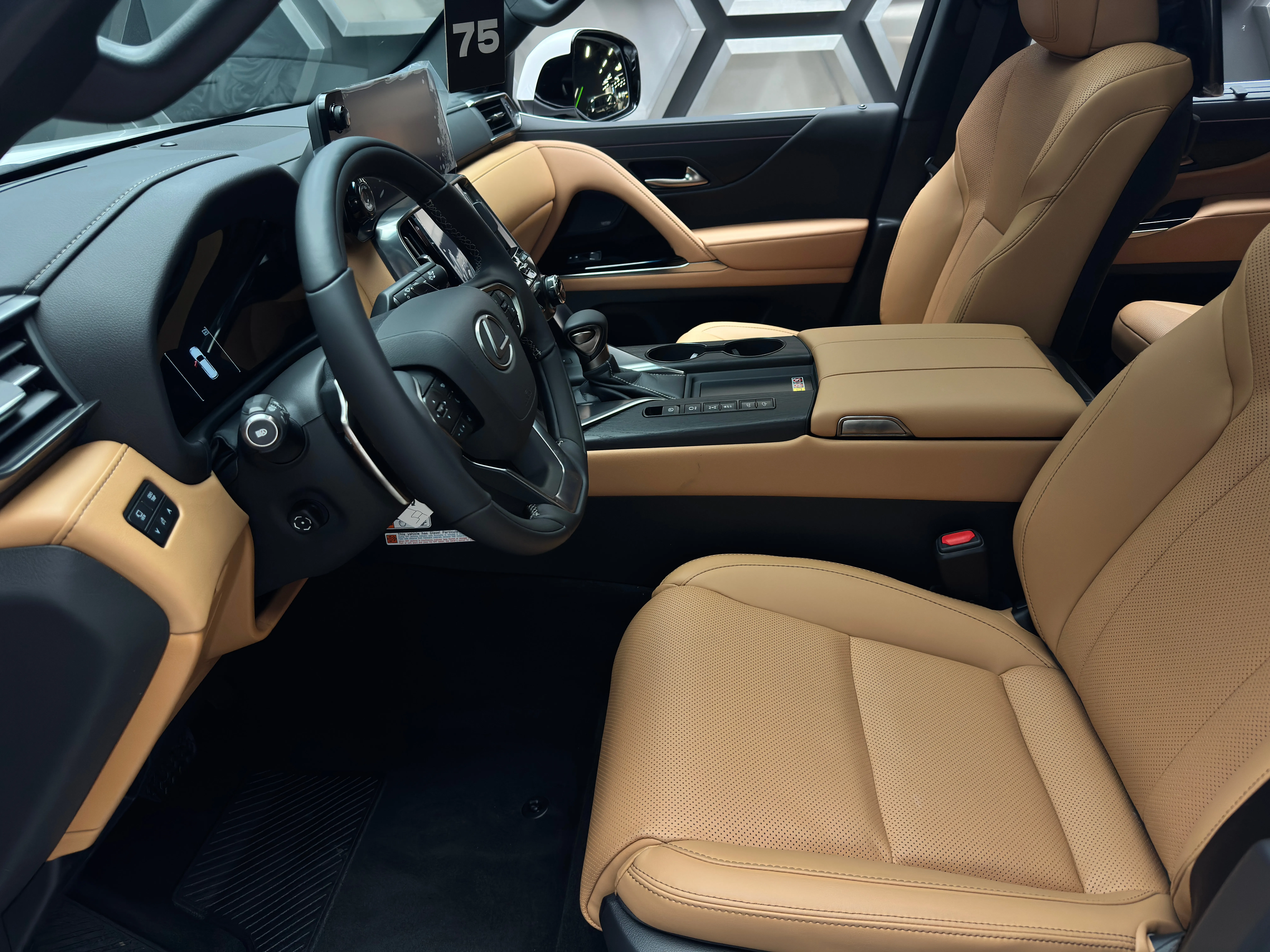 Lexus LX 2026 14