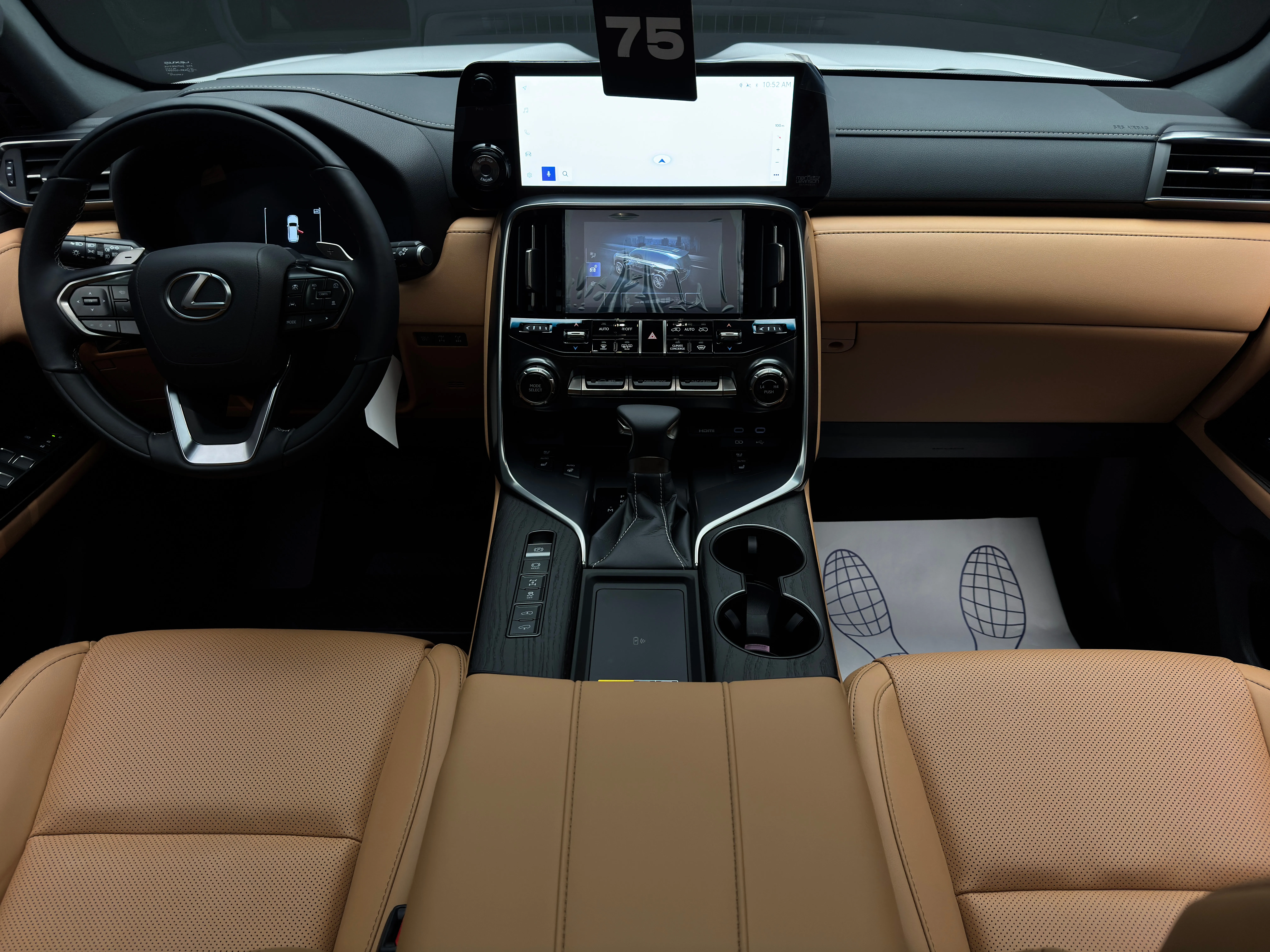 Lexus LX 2026 12
