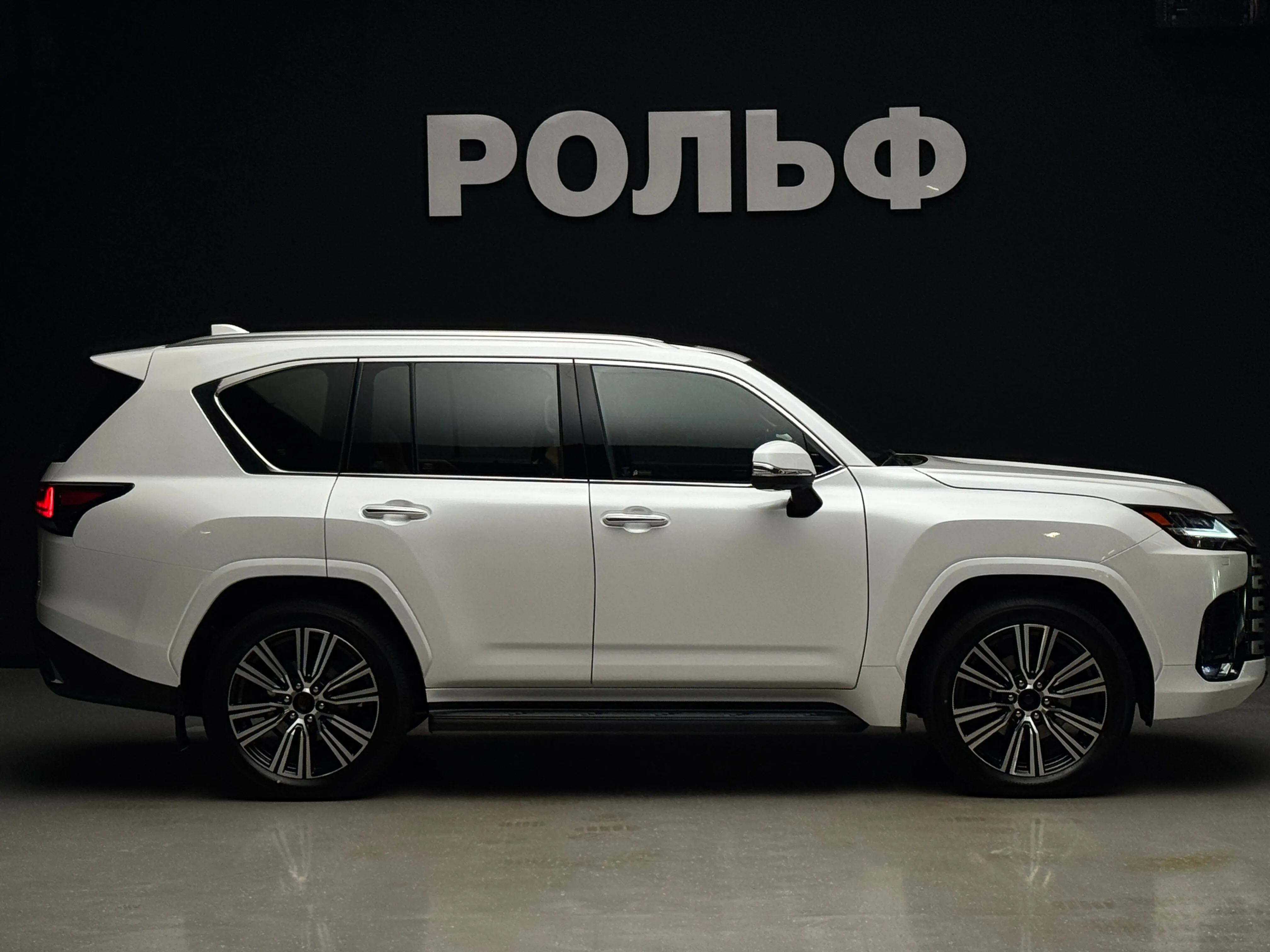 Lexus LX 2026 5