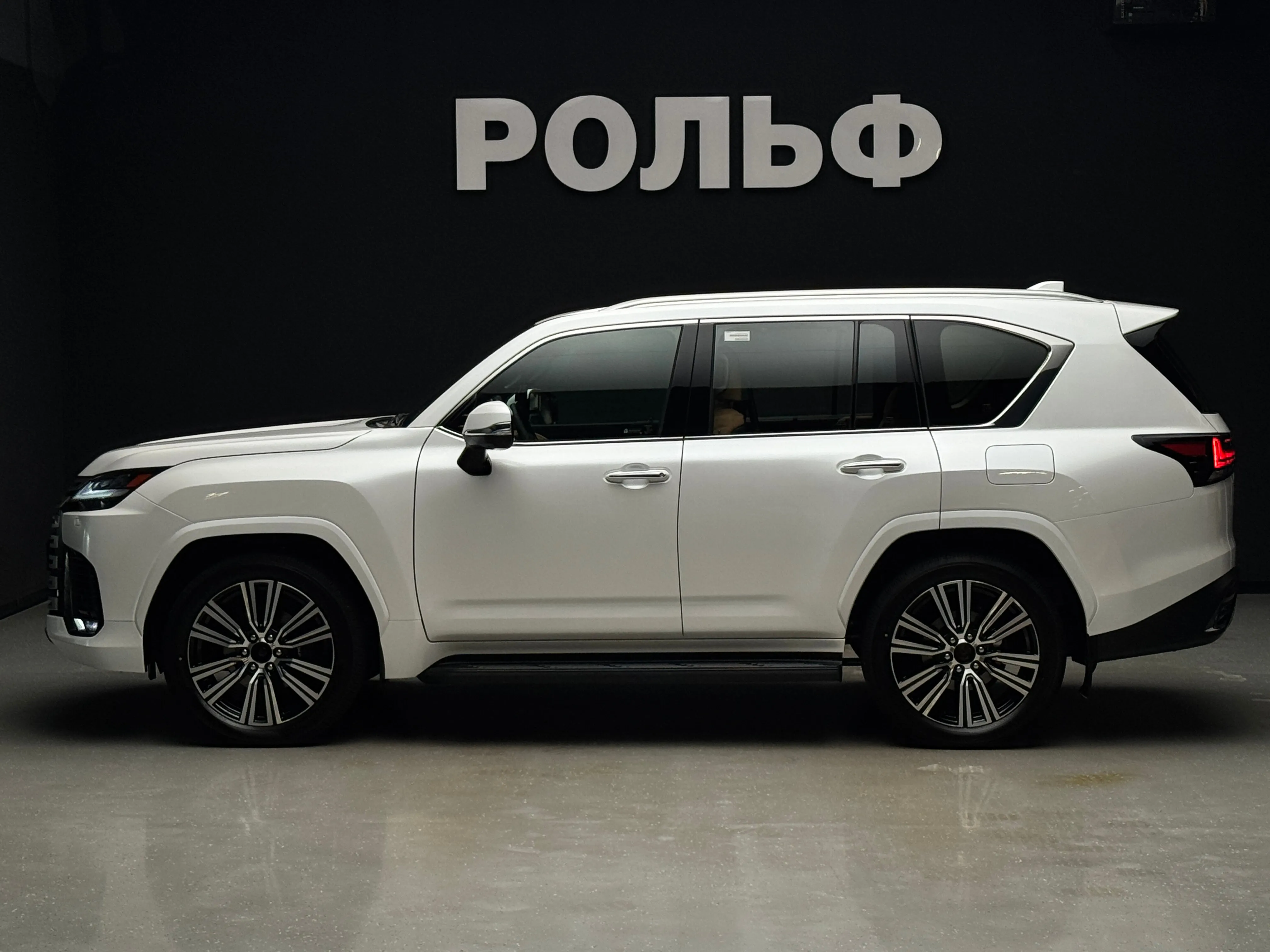 Lexus LX 2026 6