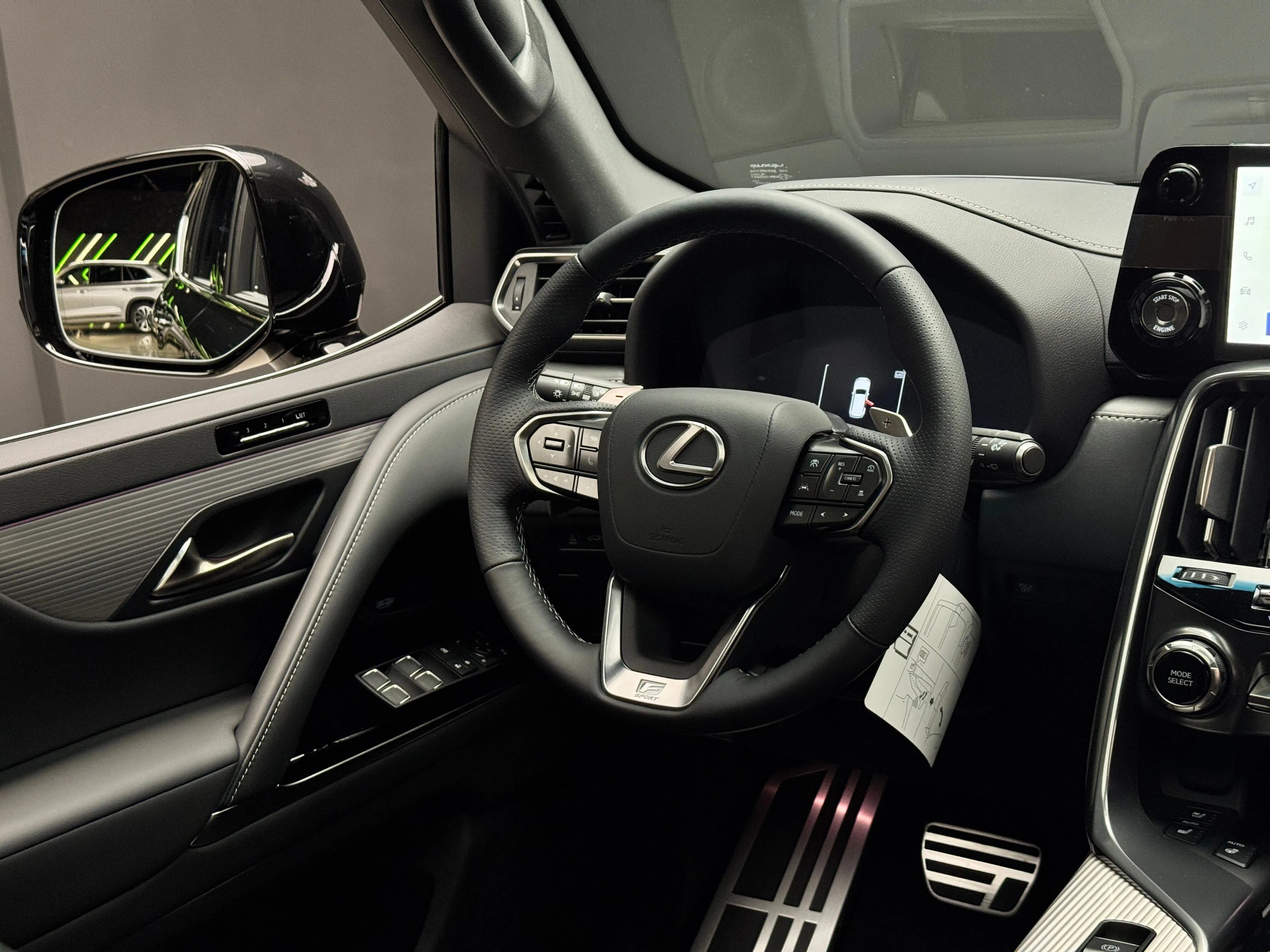 Lexus LX 2026 10