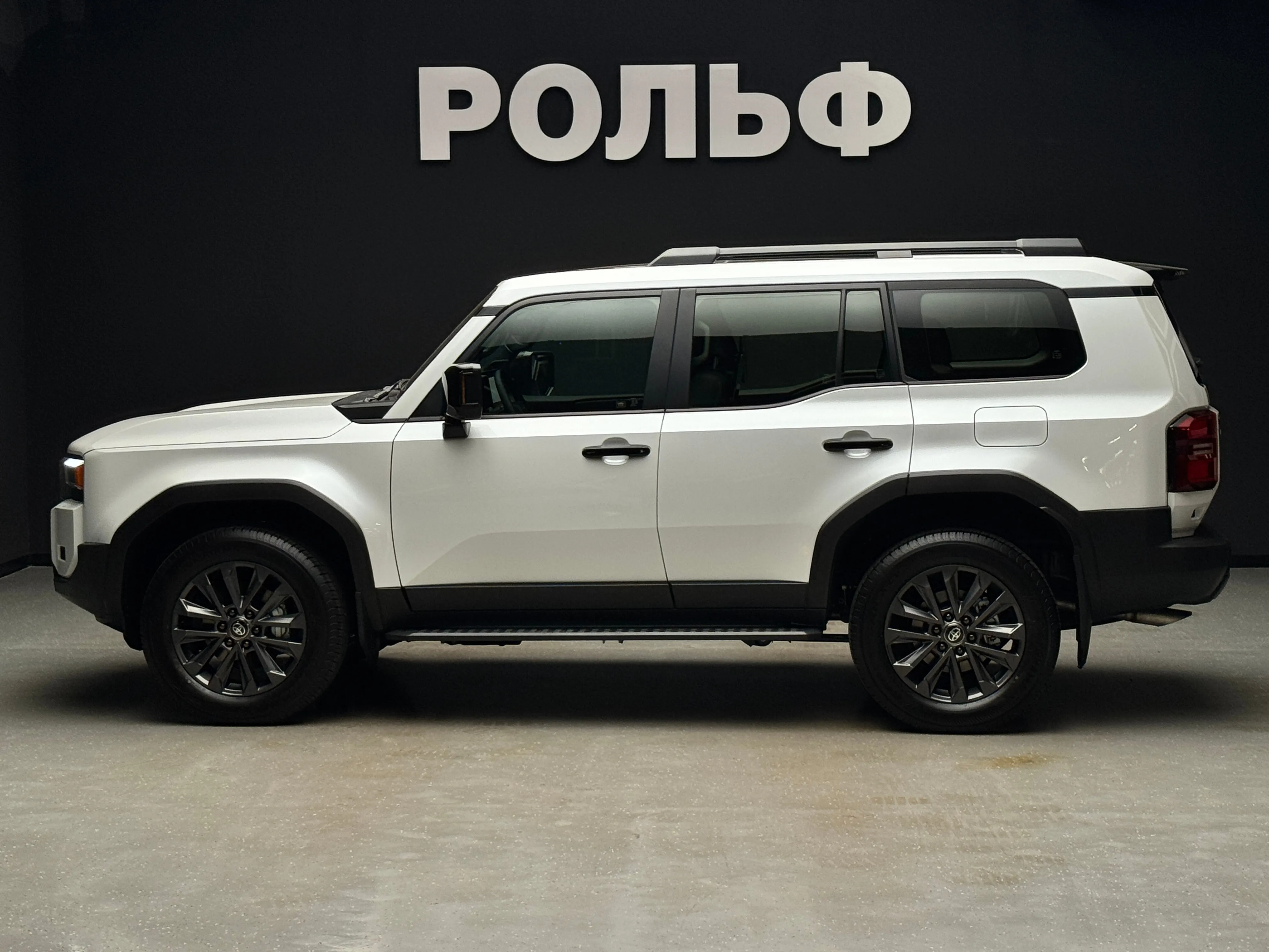 Toyota Land Cruiser Prado 2026 6