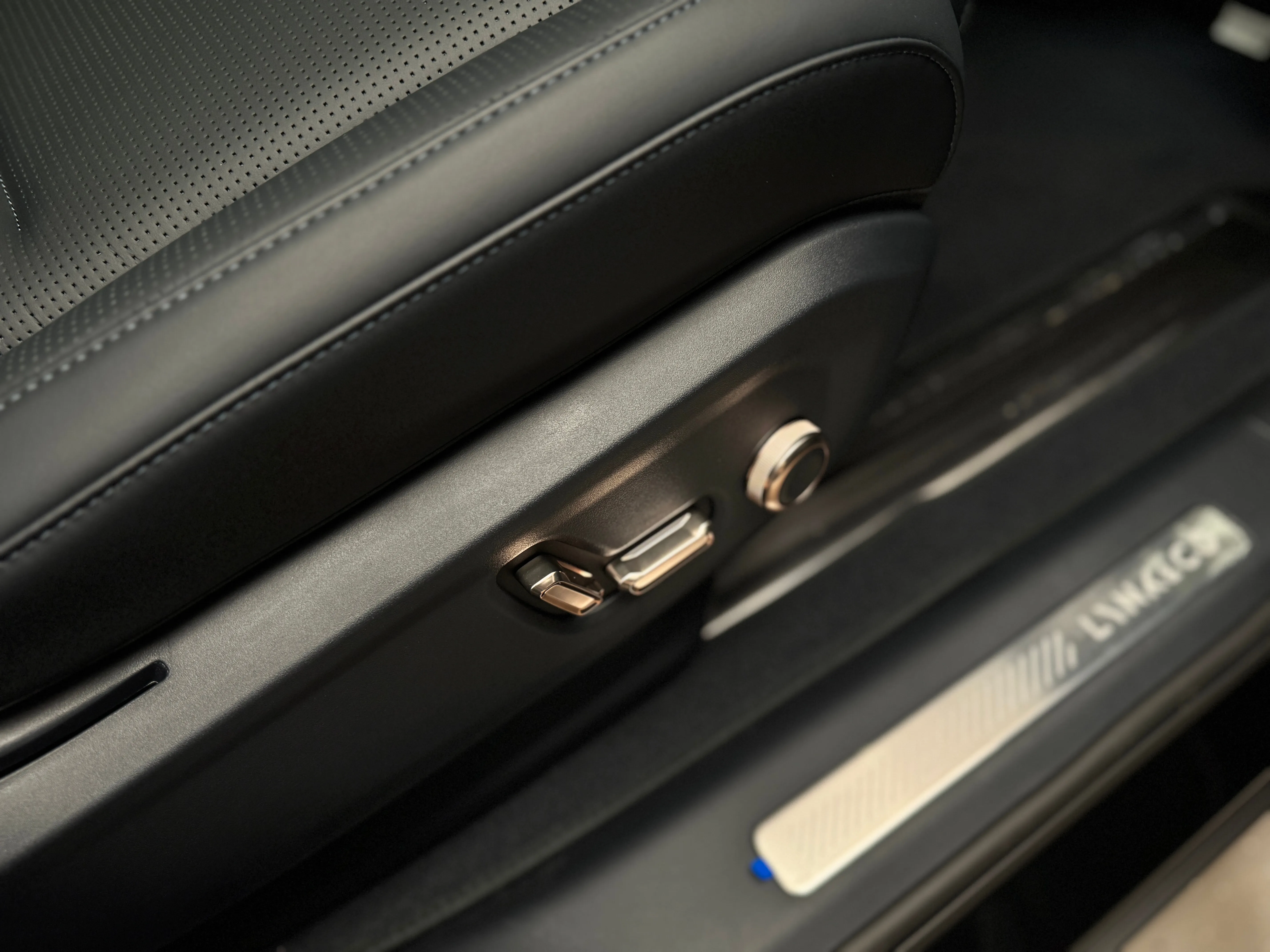 Lynk & Co 900 2025 24