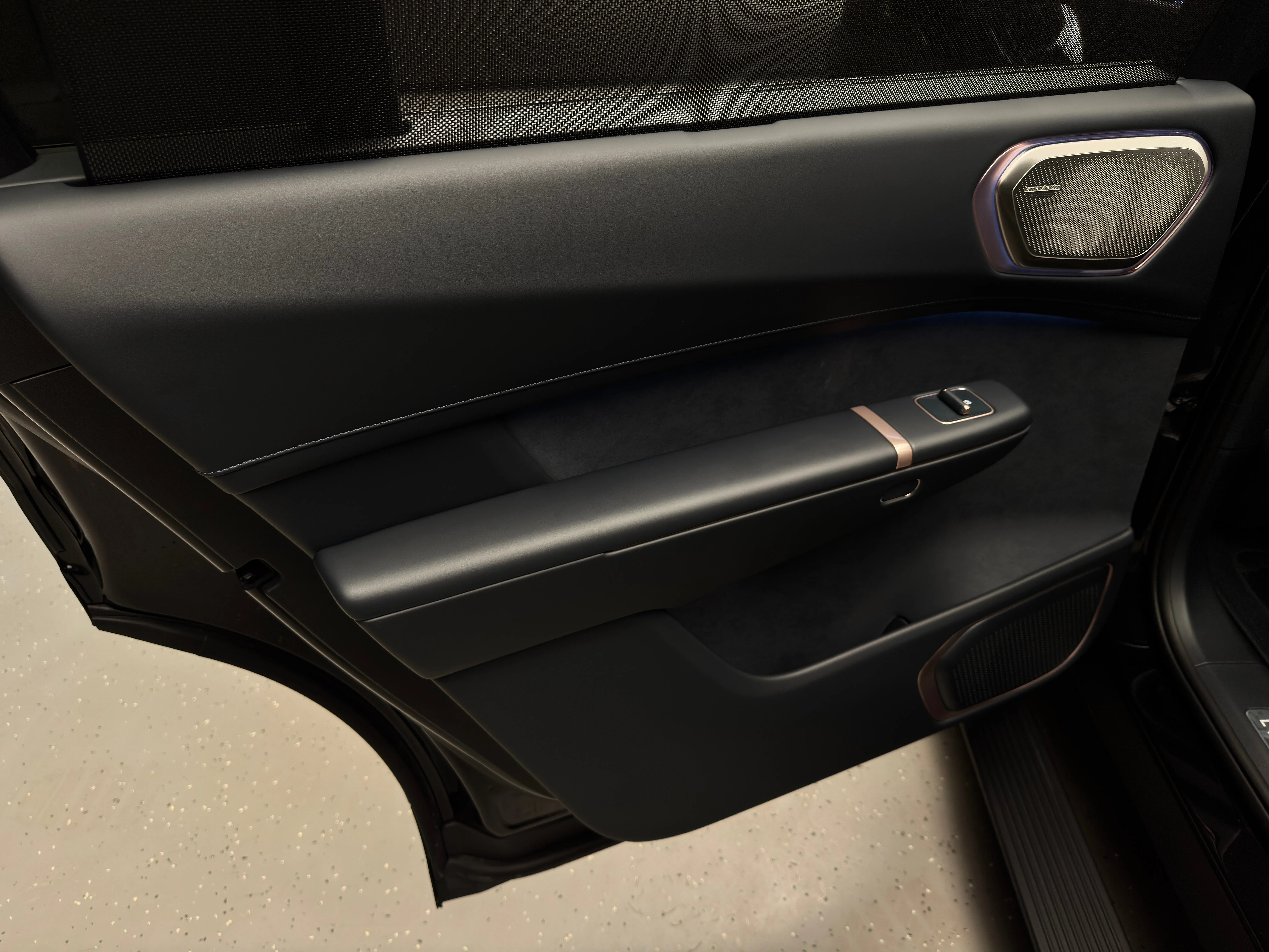 Lynk & Co 900 2025 21