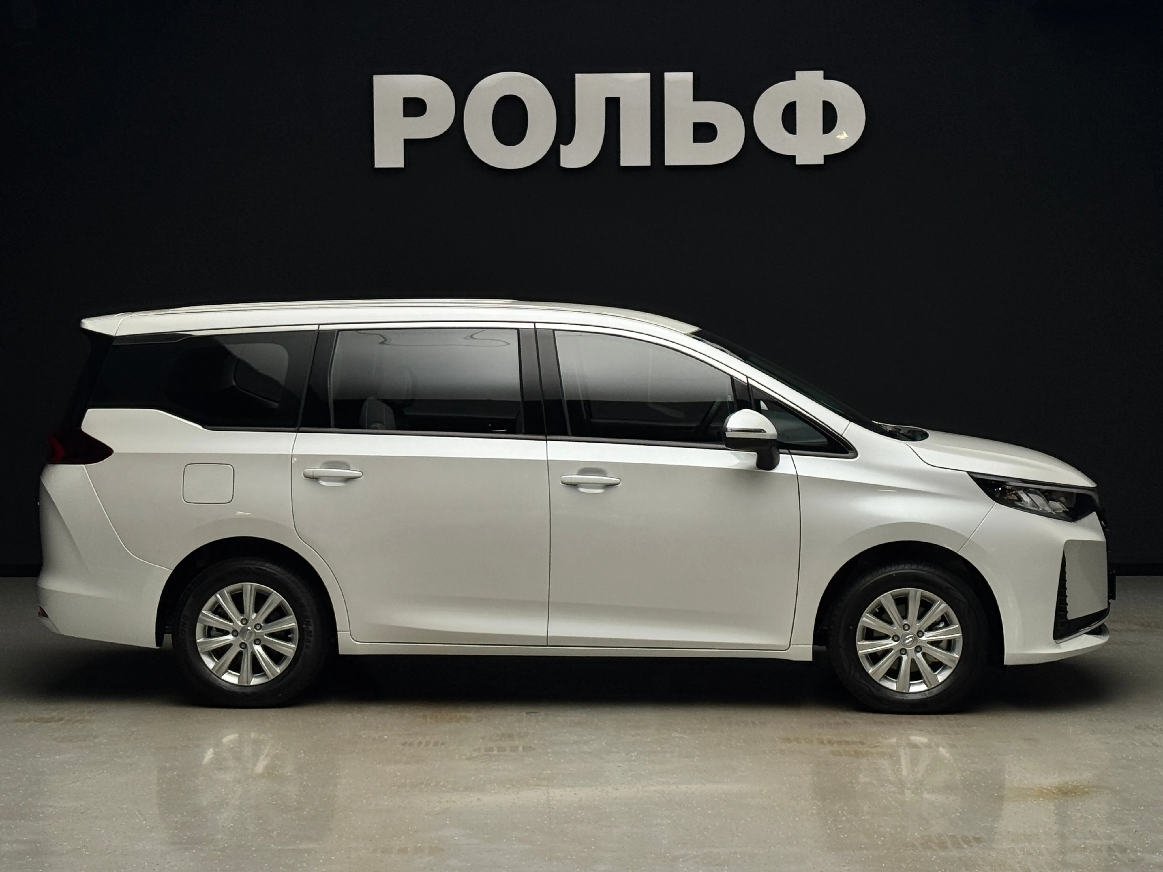 Trumpchi M6 Pro 2025 5