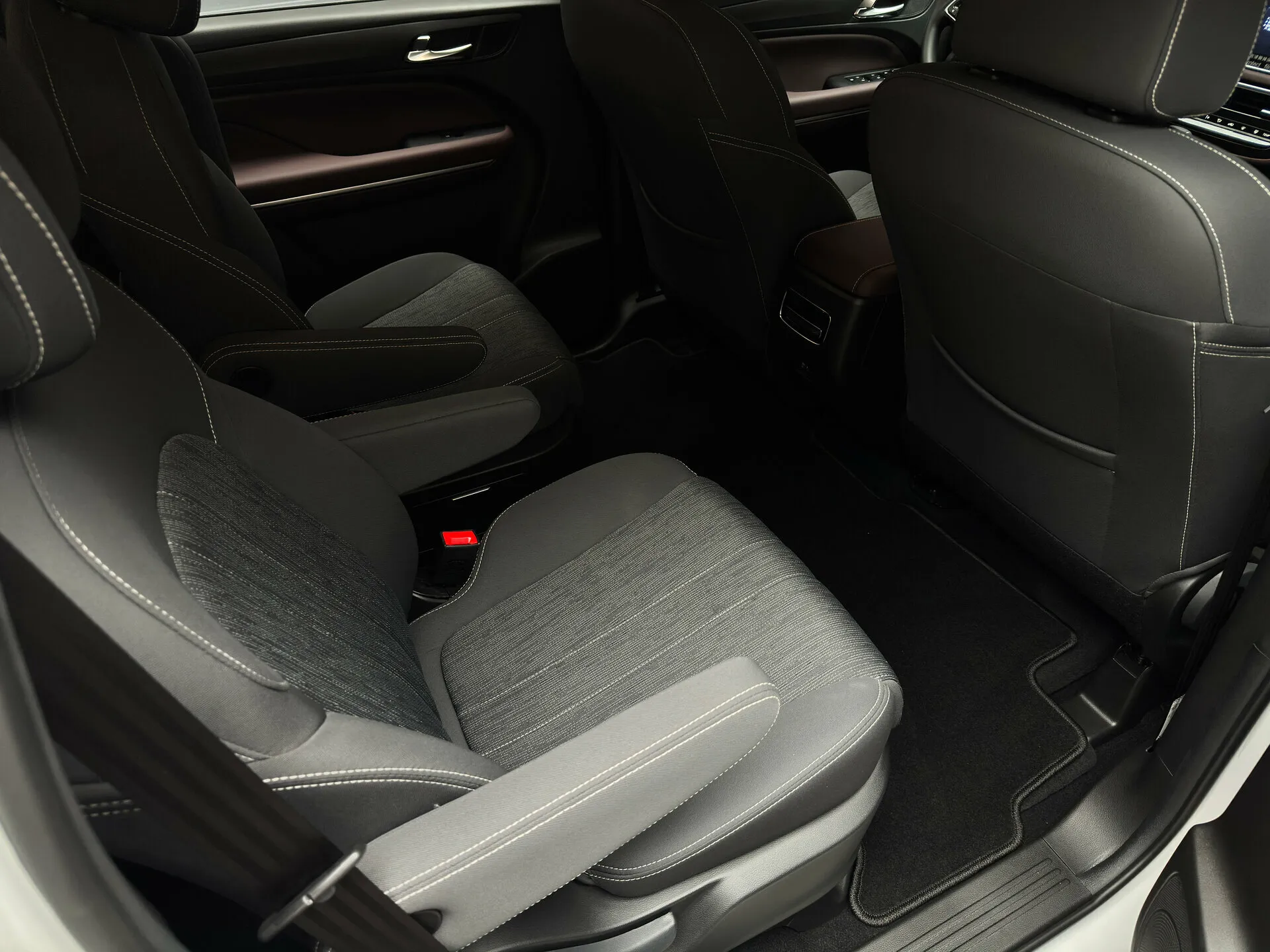 Trumpchi M6 Pro 2025 23