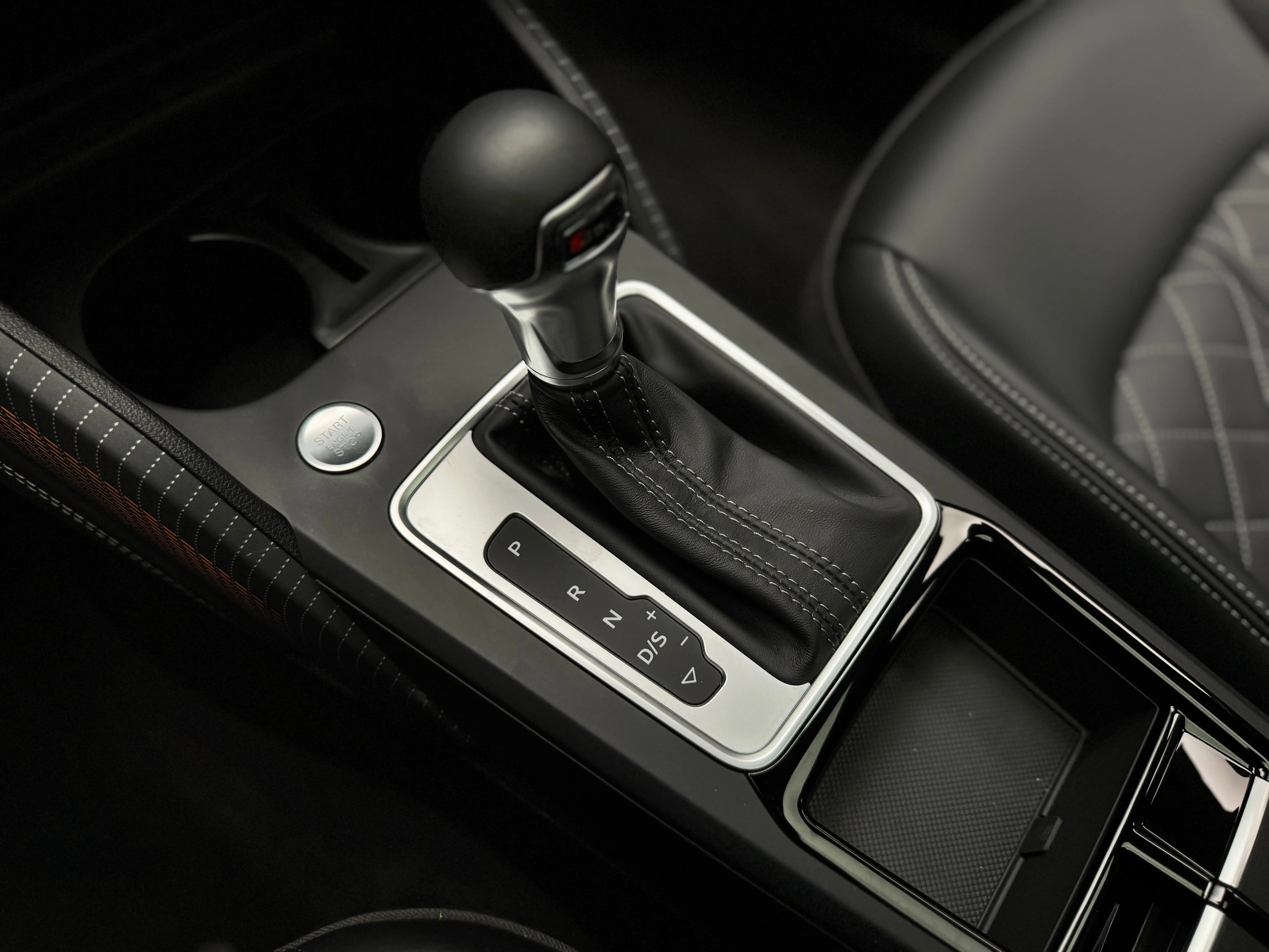 Audi Q2L 2025 19
