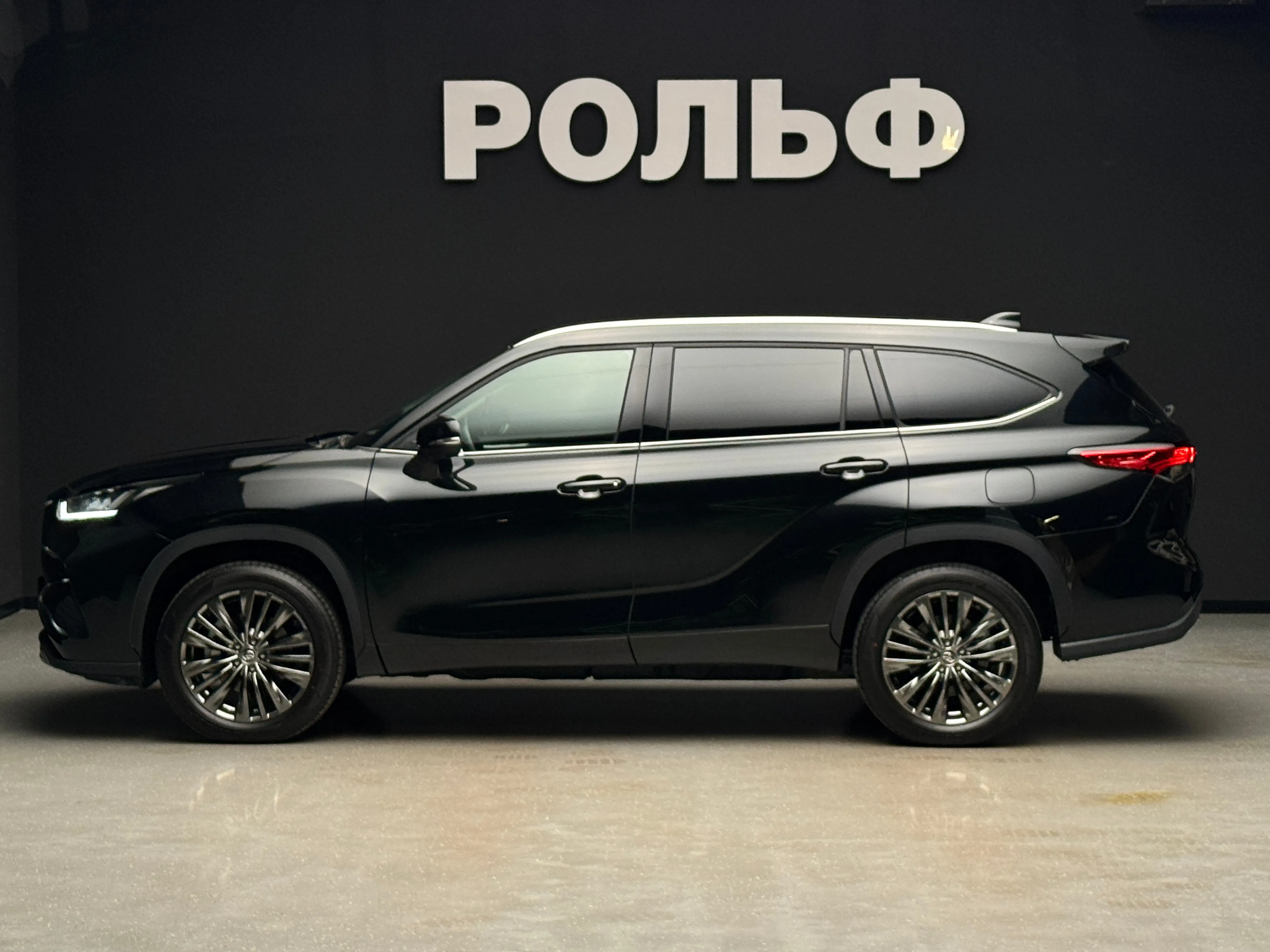 Toyota Highlander 2026 6
