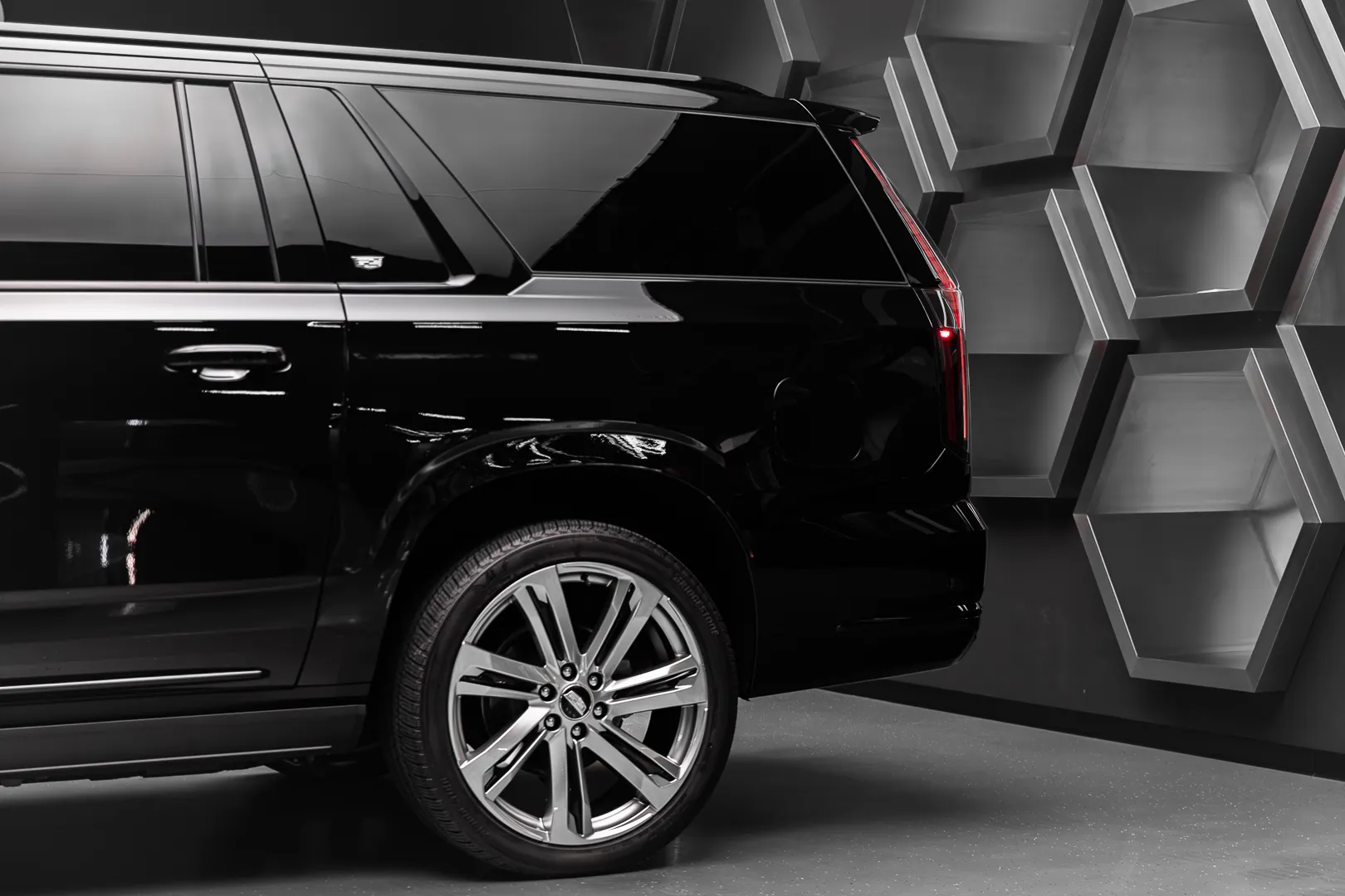 Cadillac Escalade 2026 12