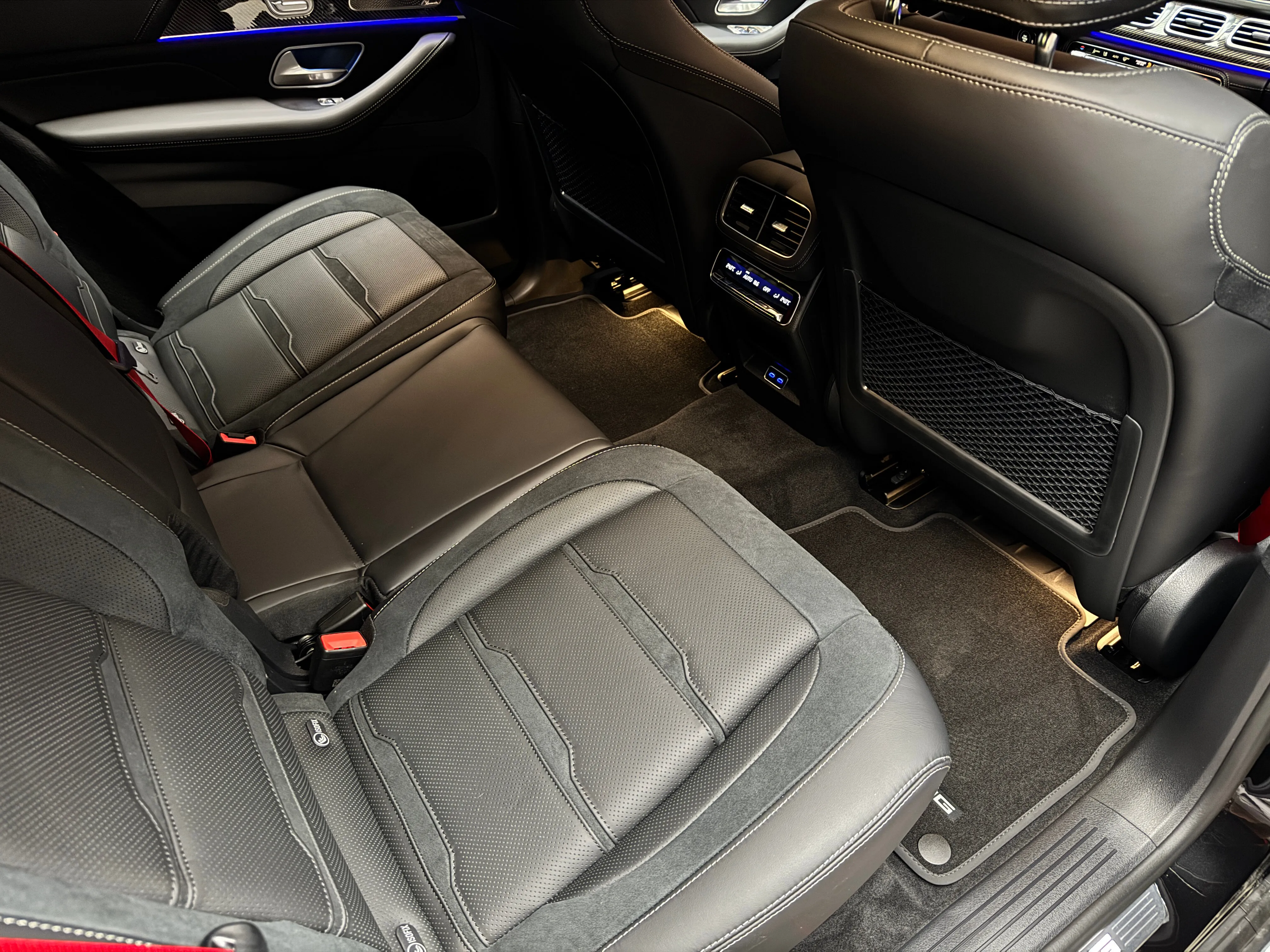 Mercedes-Benz GLE-класс AMG 2026 24