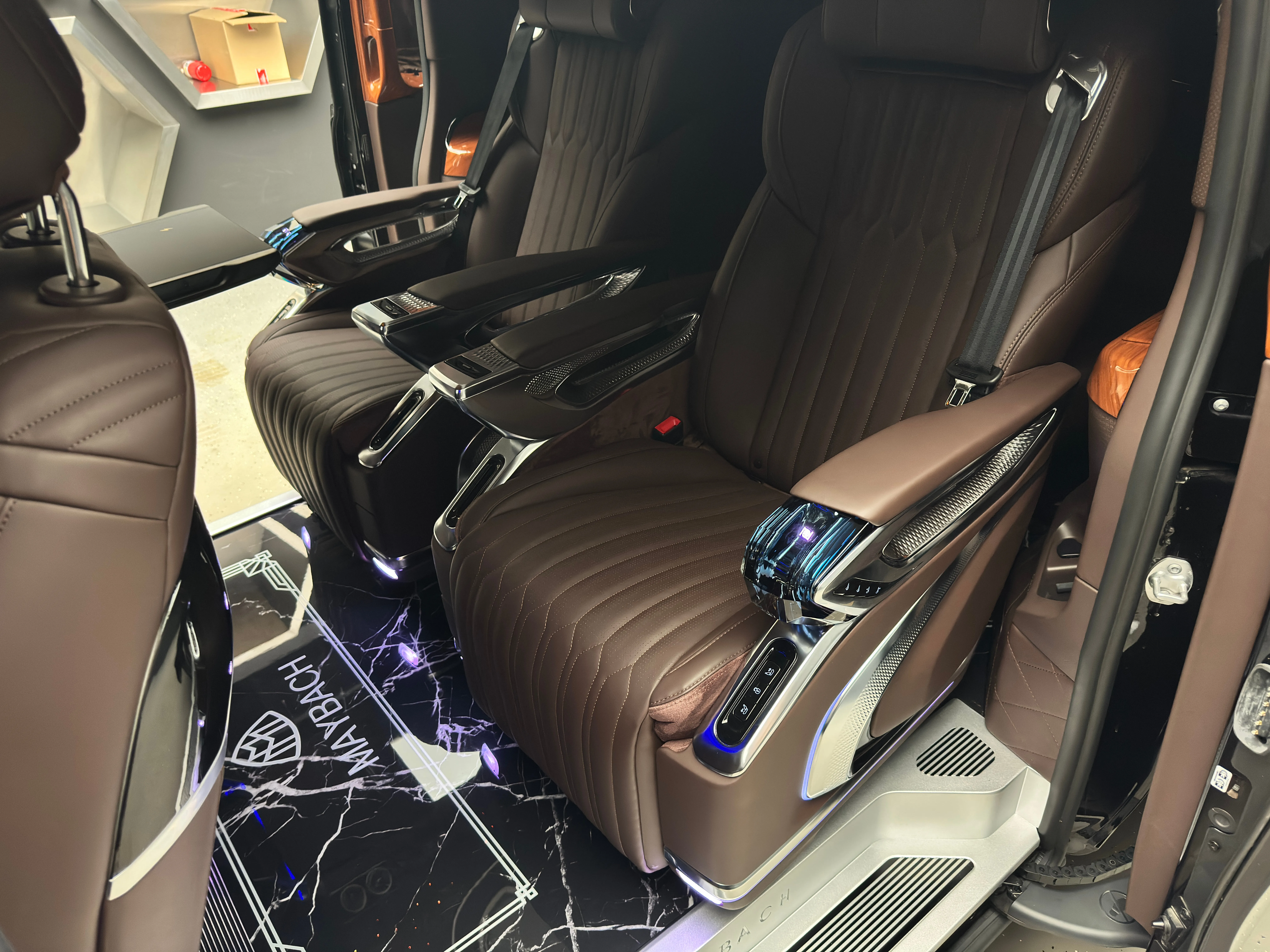 Mercedes-Benz Vito 2025 19