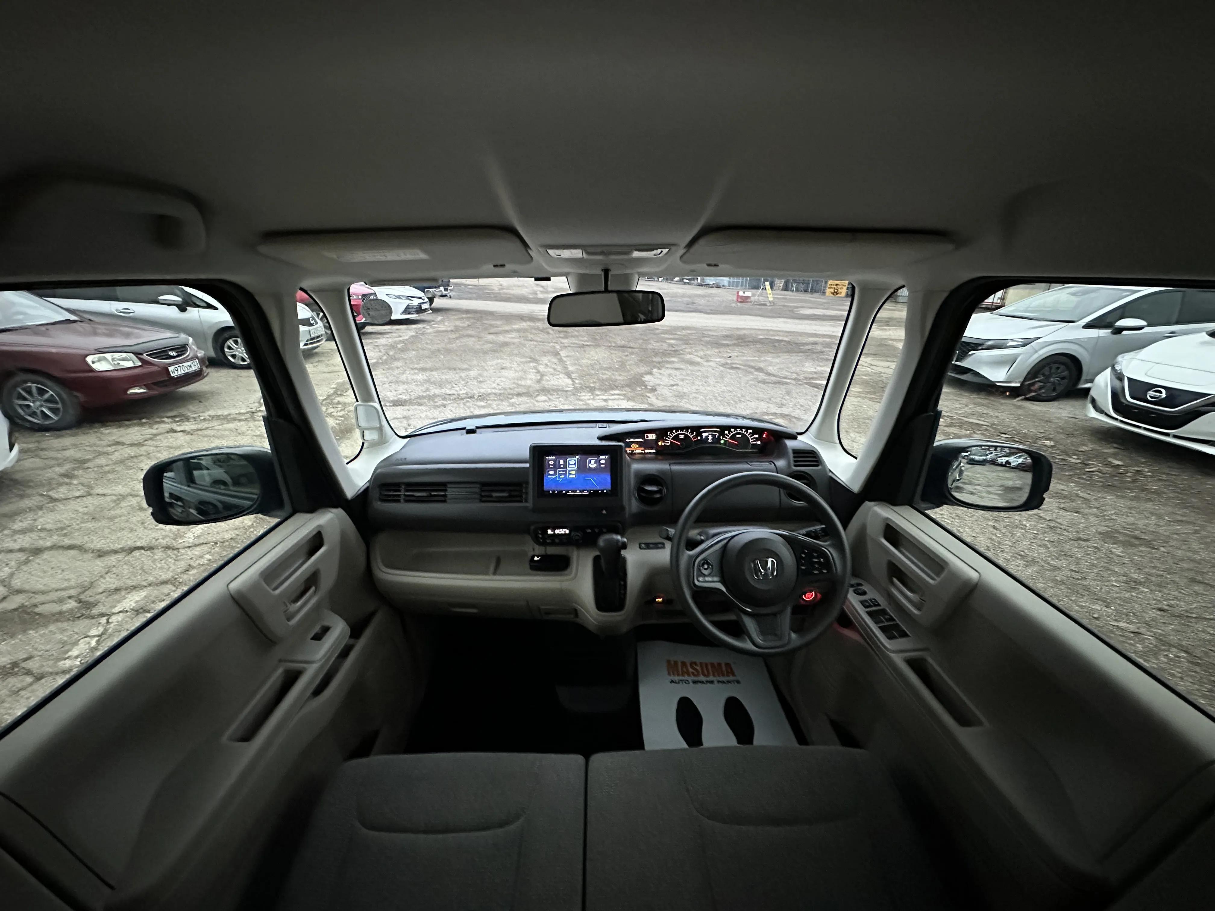 Honda N-BOX, 2019