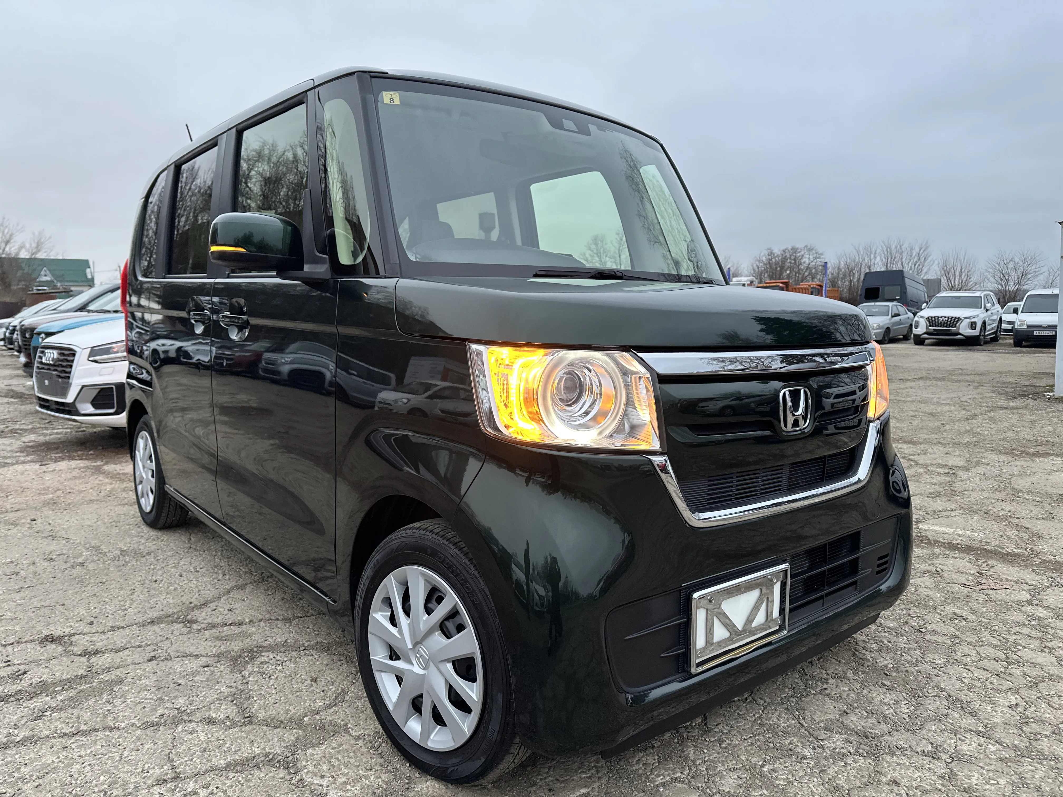 Honda N-BOX, 2019