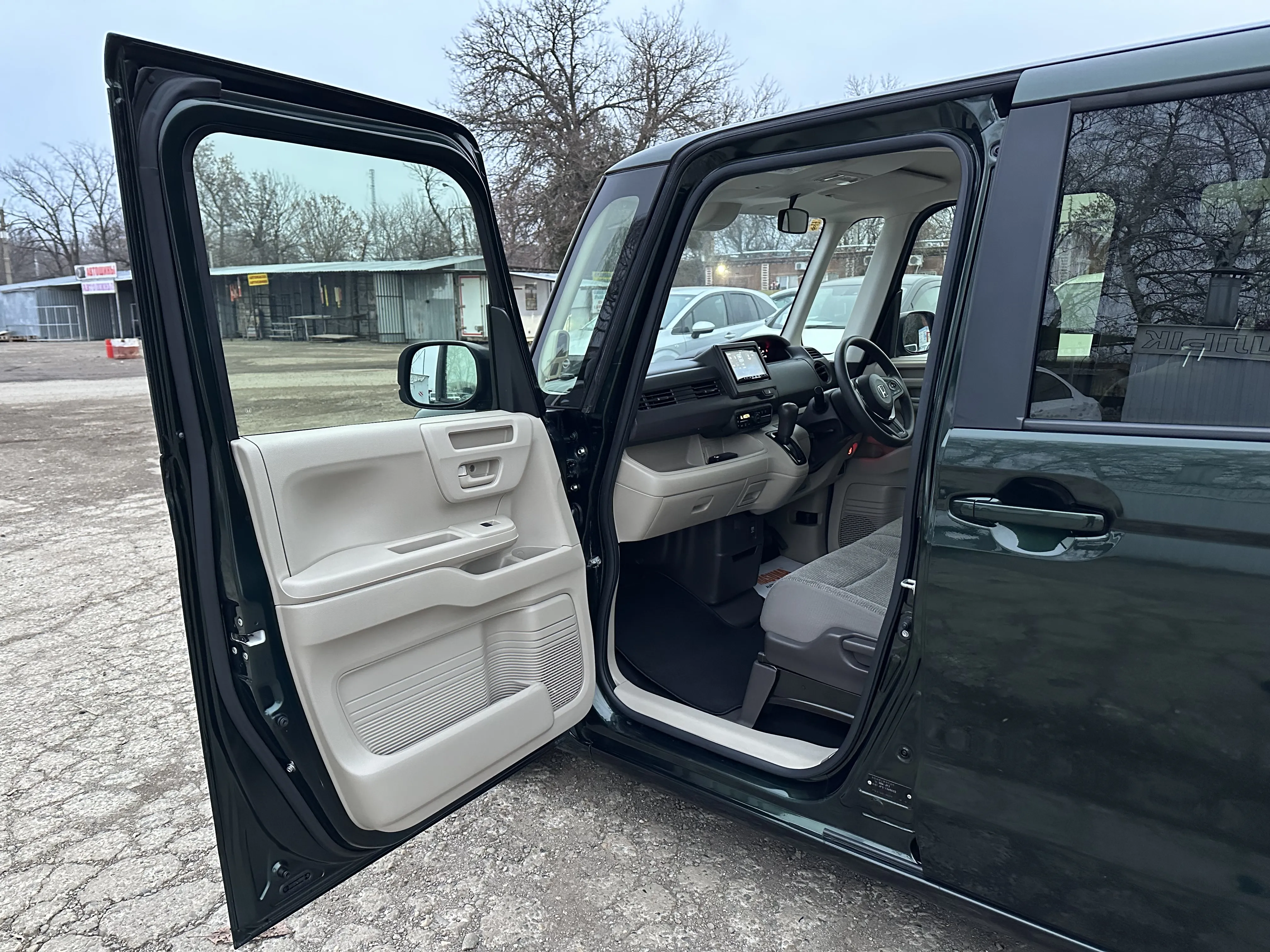 Honda N-BOX, 2019