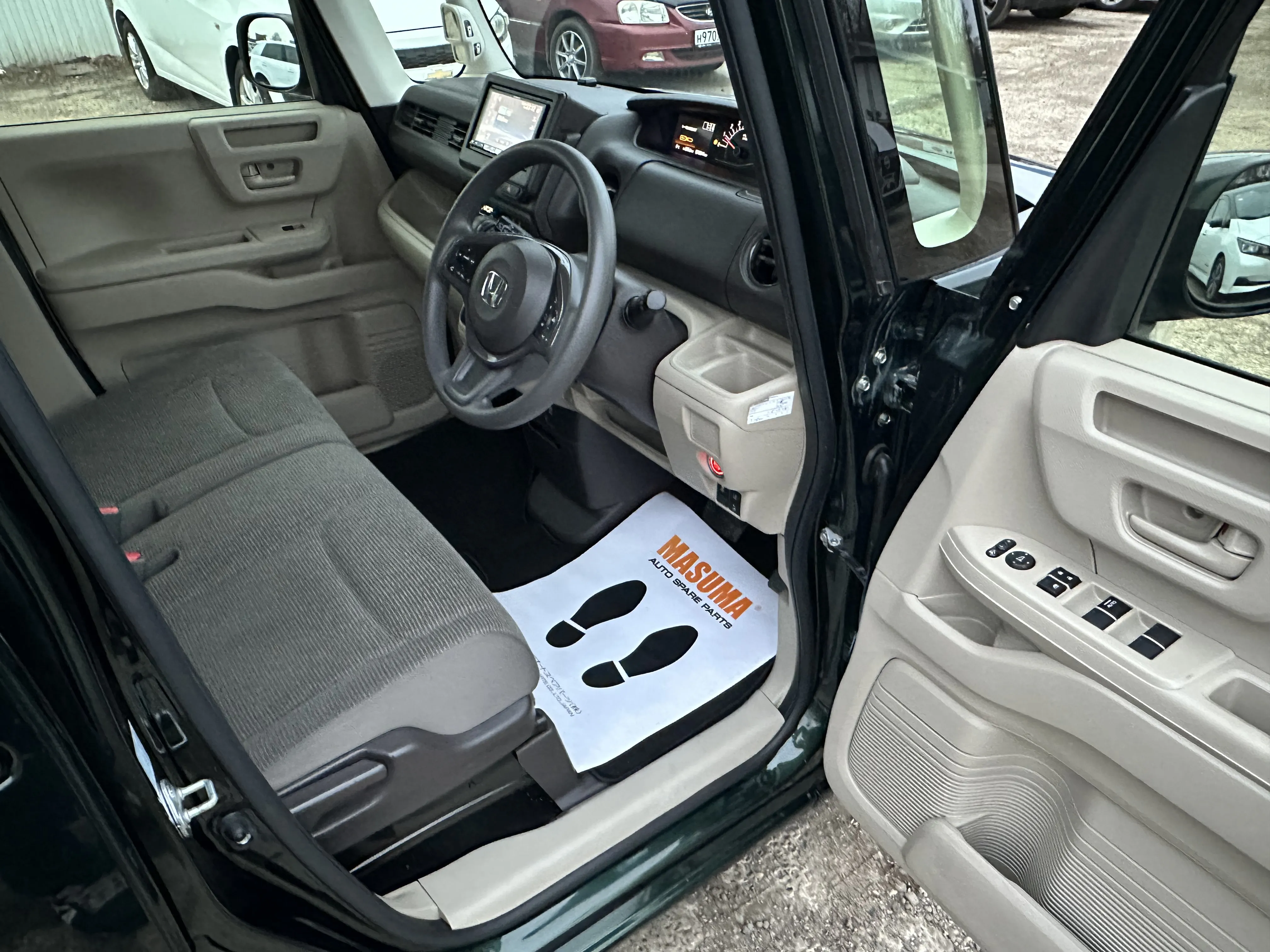 Honda N-BOX, 2019