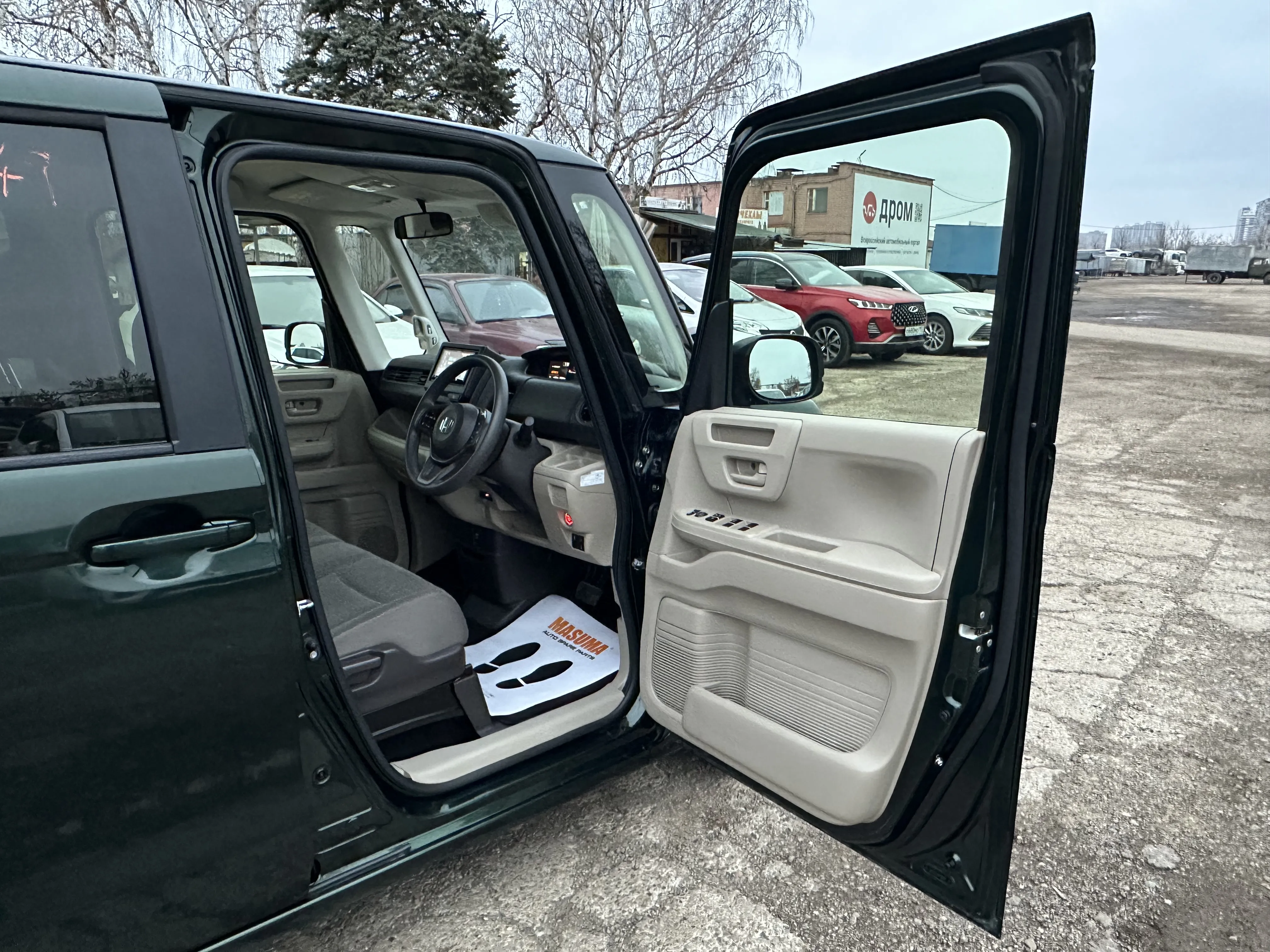 Honda N-BOX, 2019