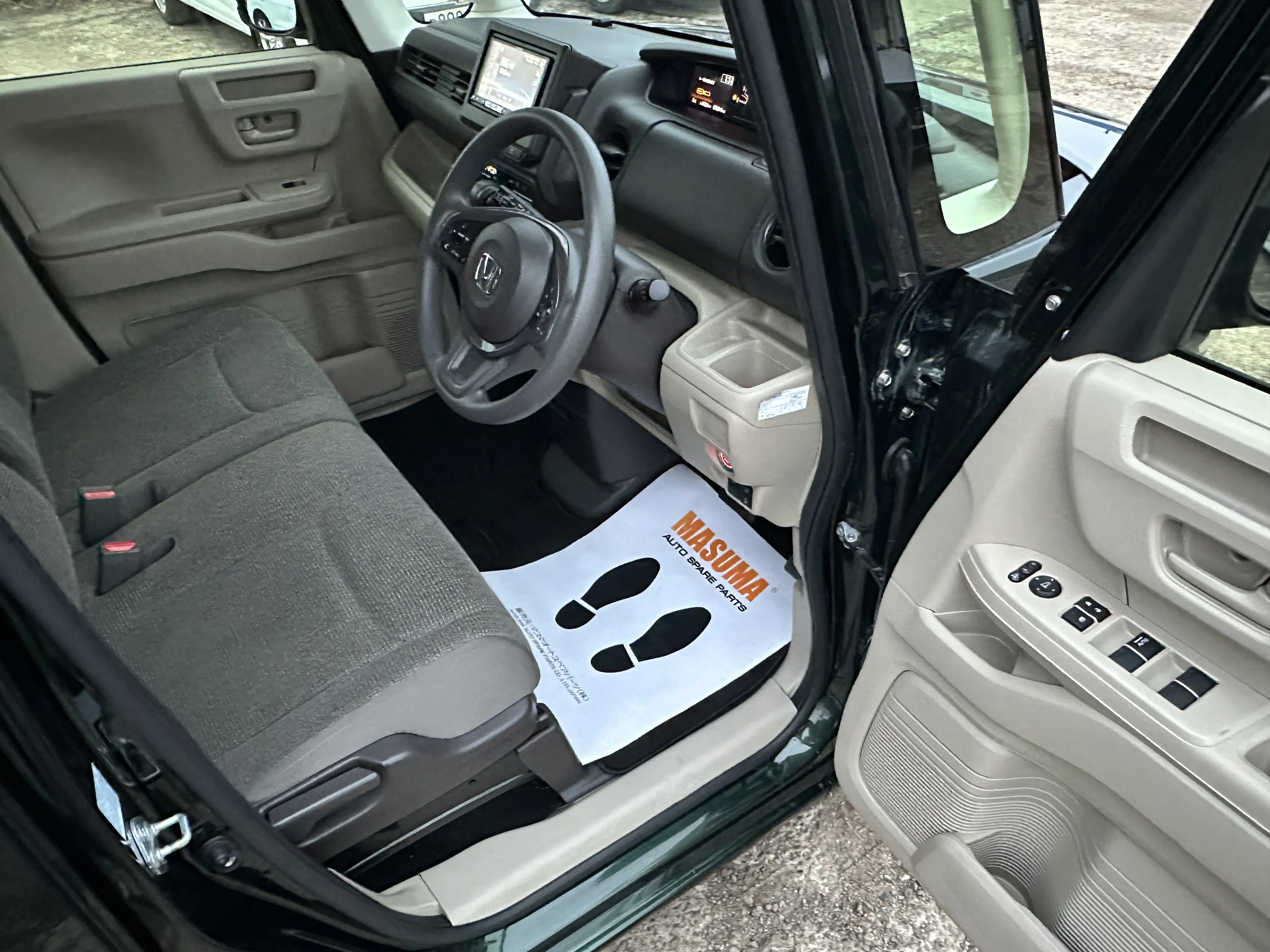 Honda N-BOX, 2019