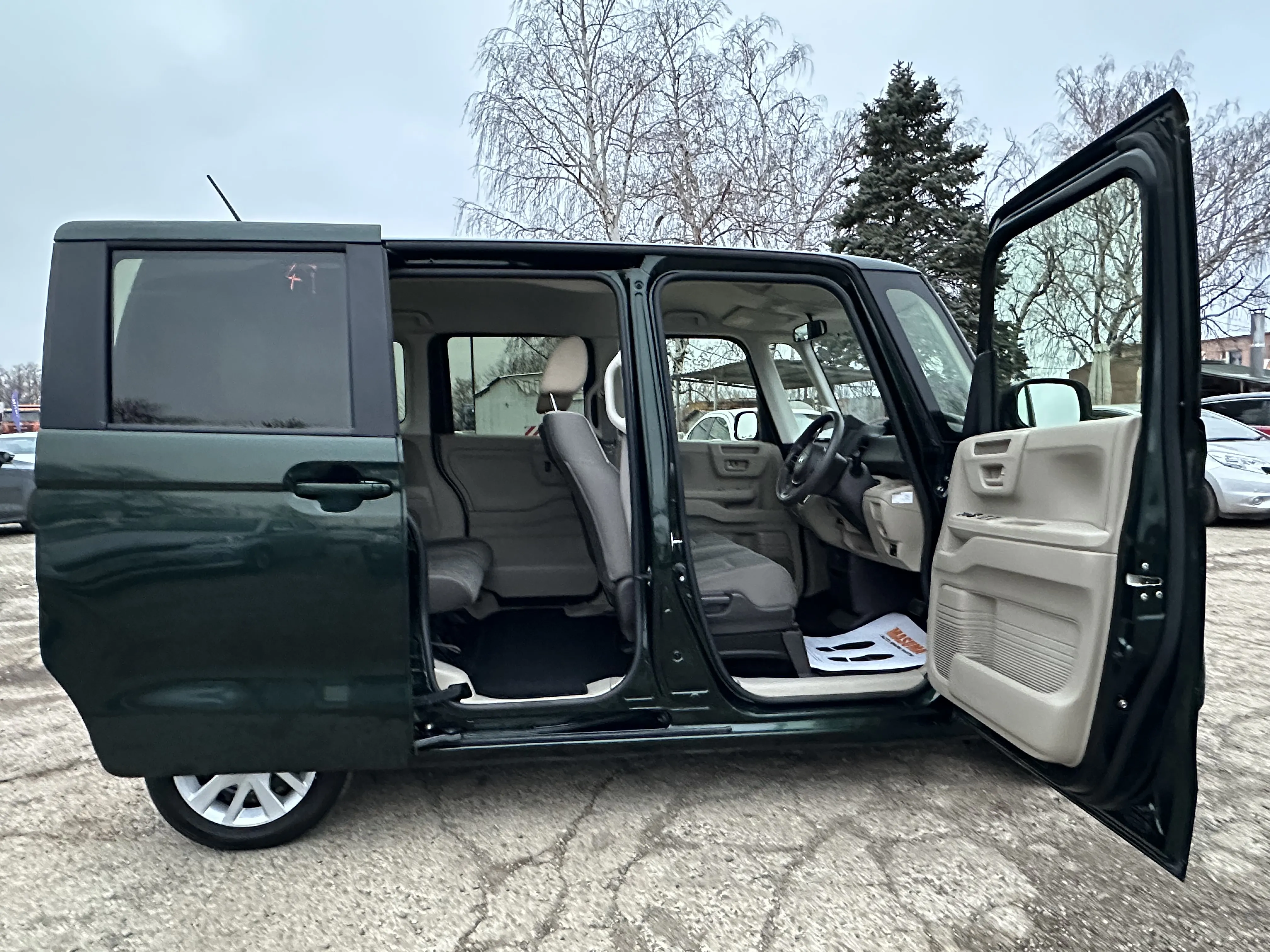 Honda N-BOX, 2019