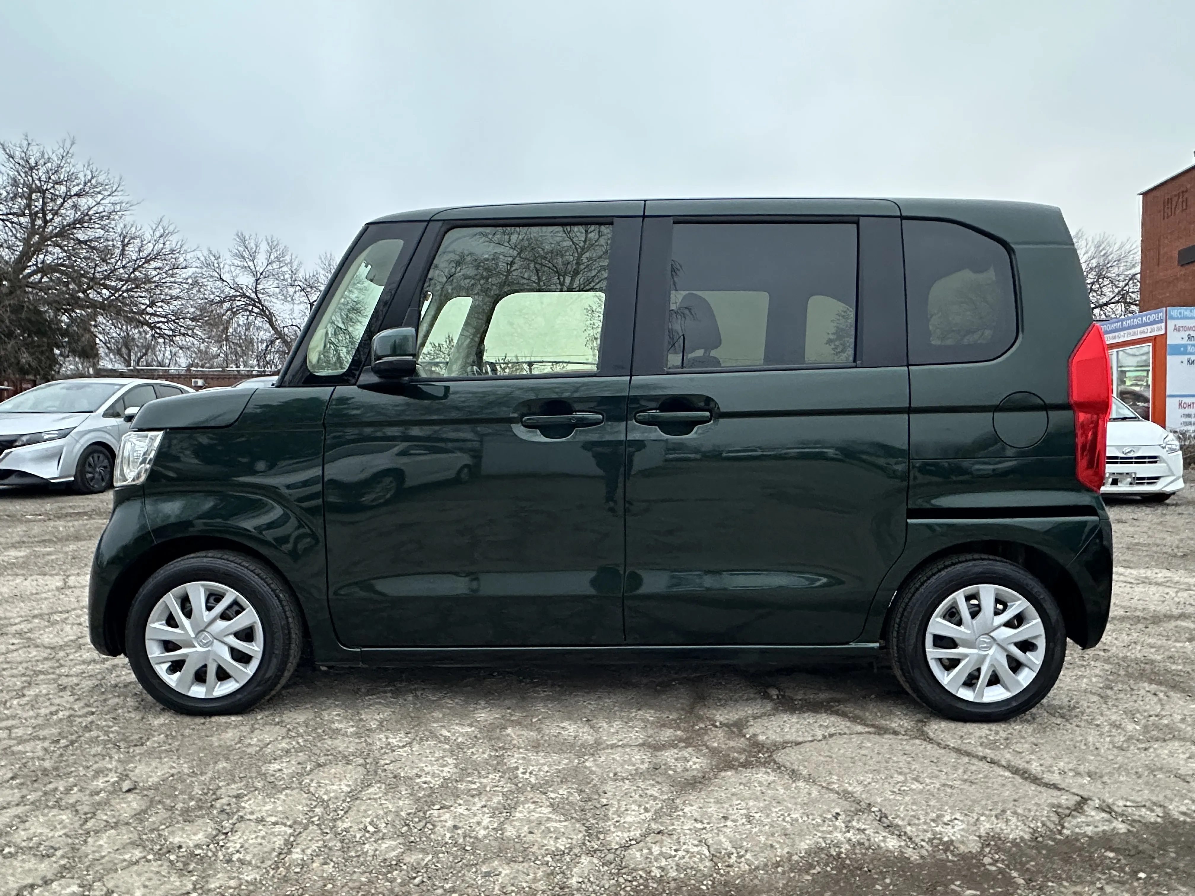 Honda N-BOX, 2019