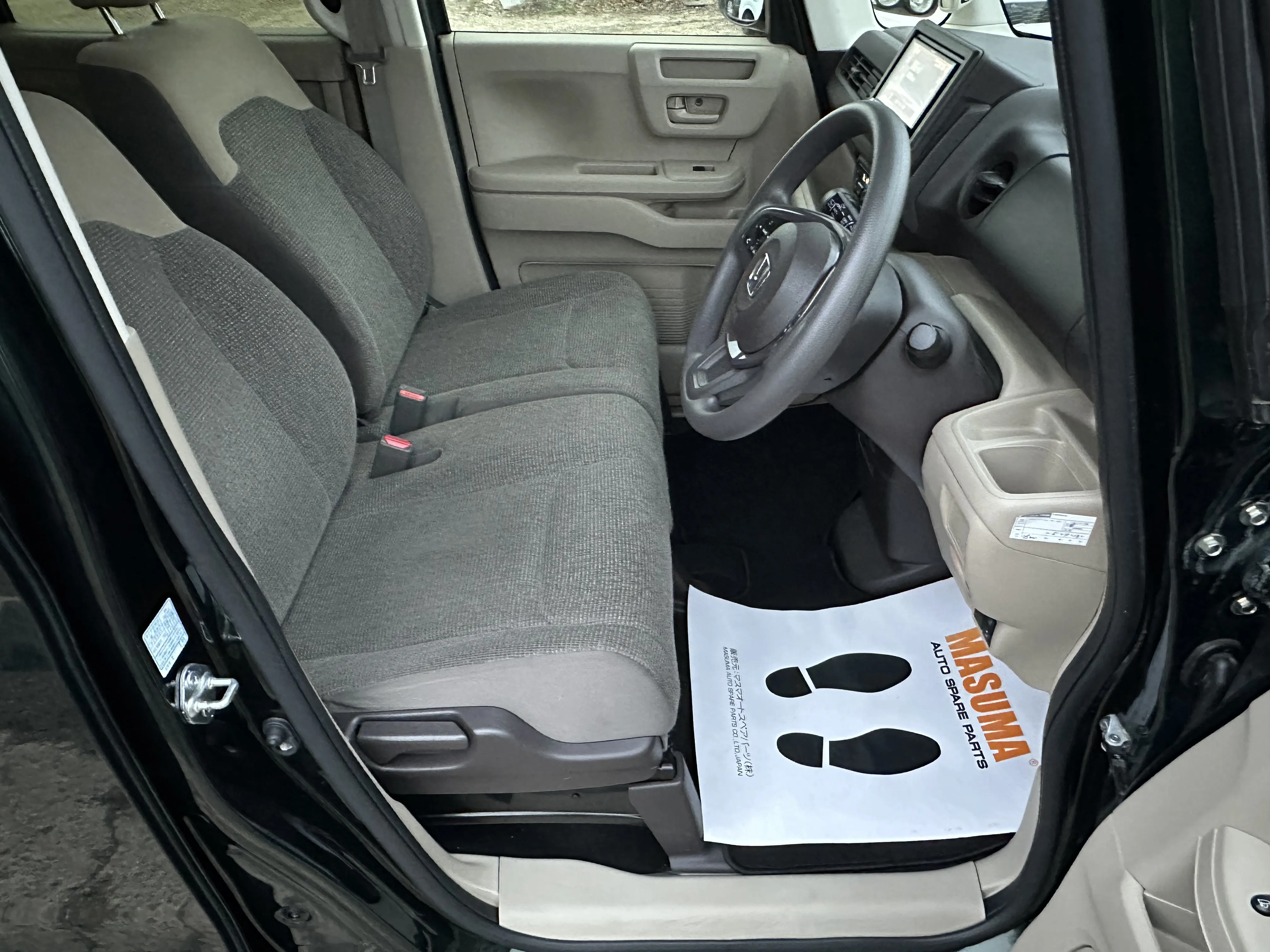 Honda N-BOX, 2019