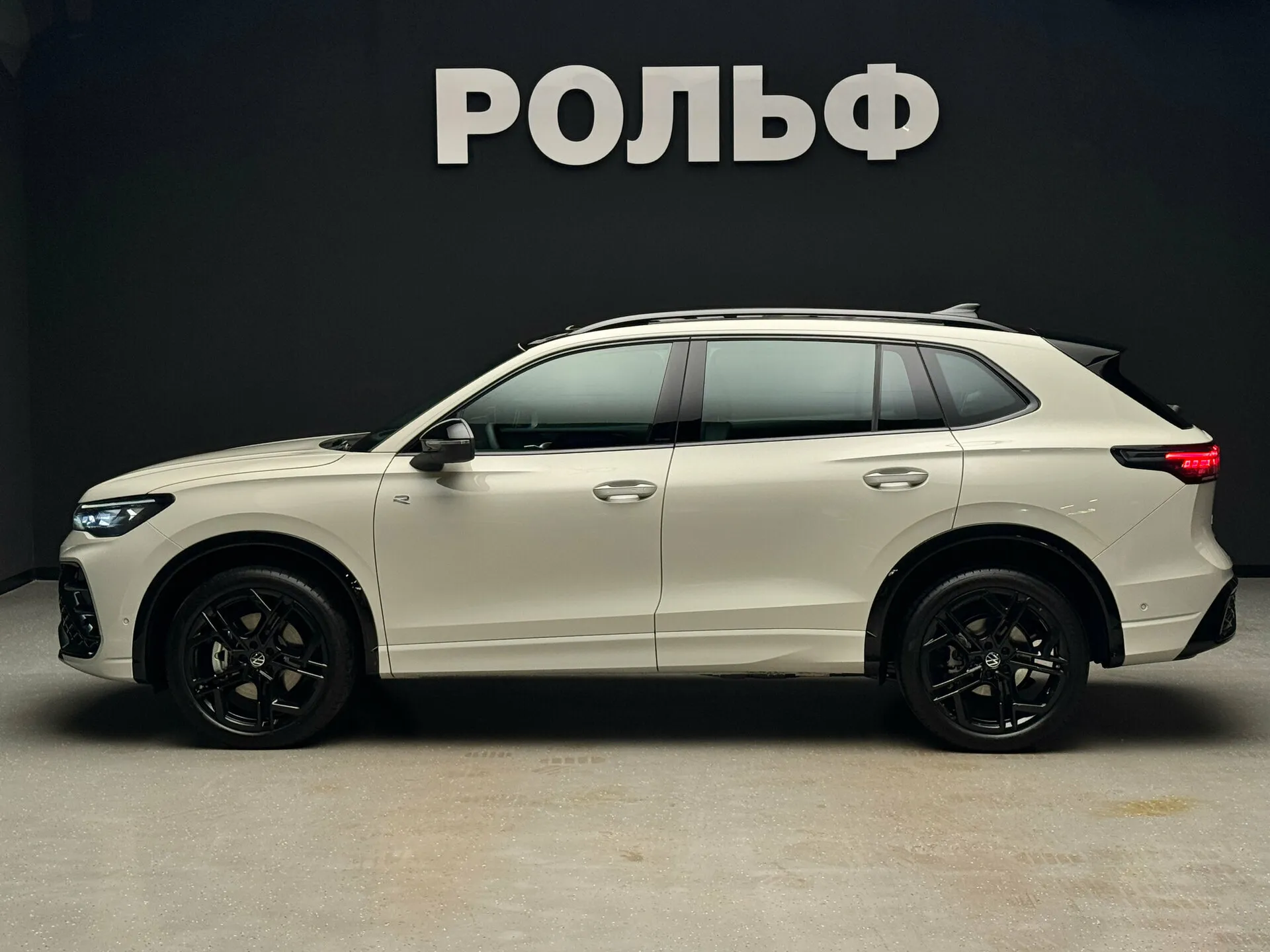 Volkswagen Tiguan L 2026 6