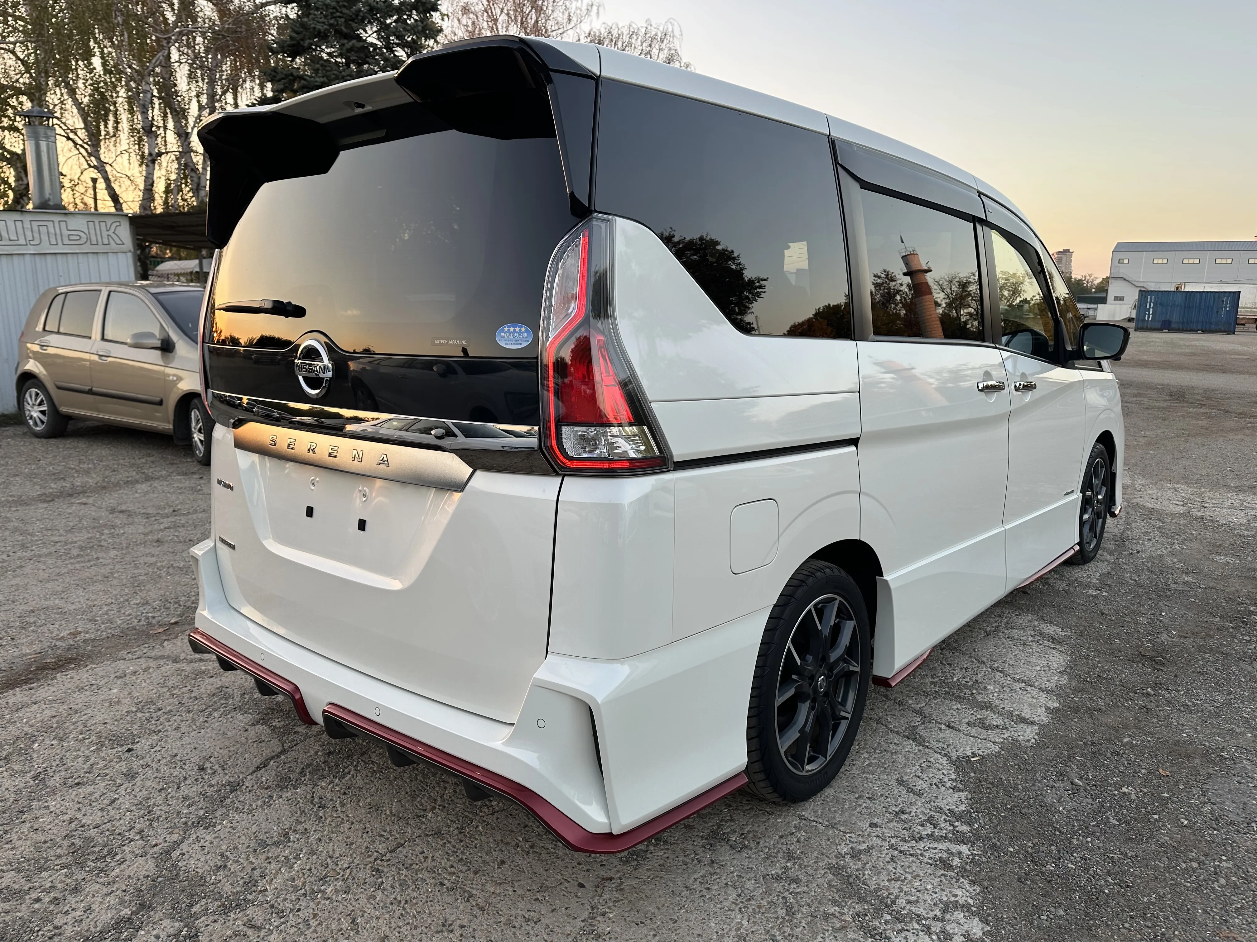 Nissan Serena, 2019