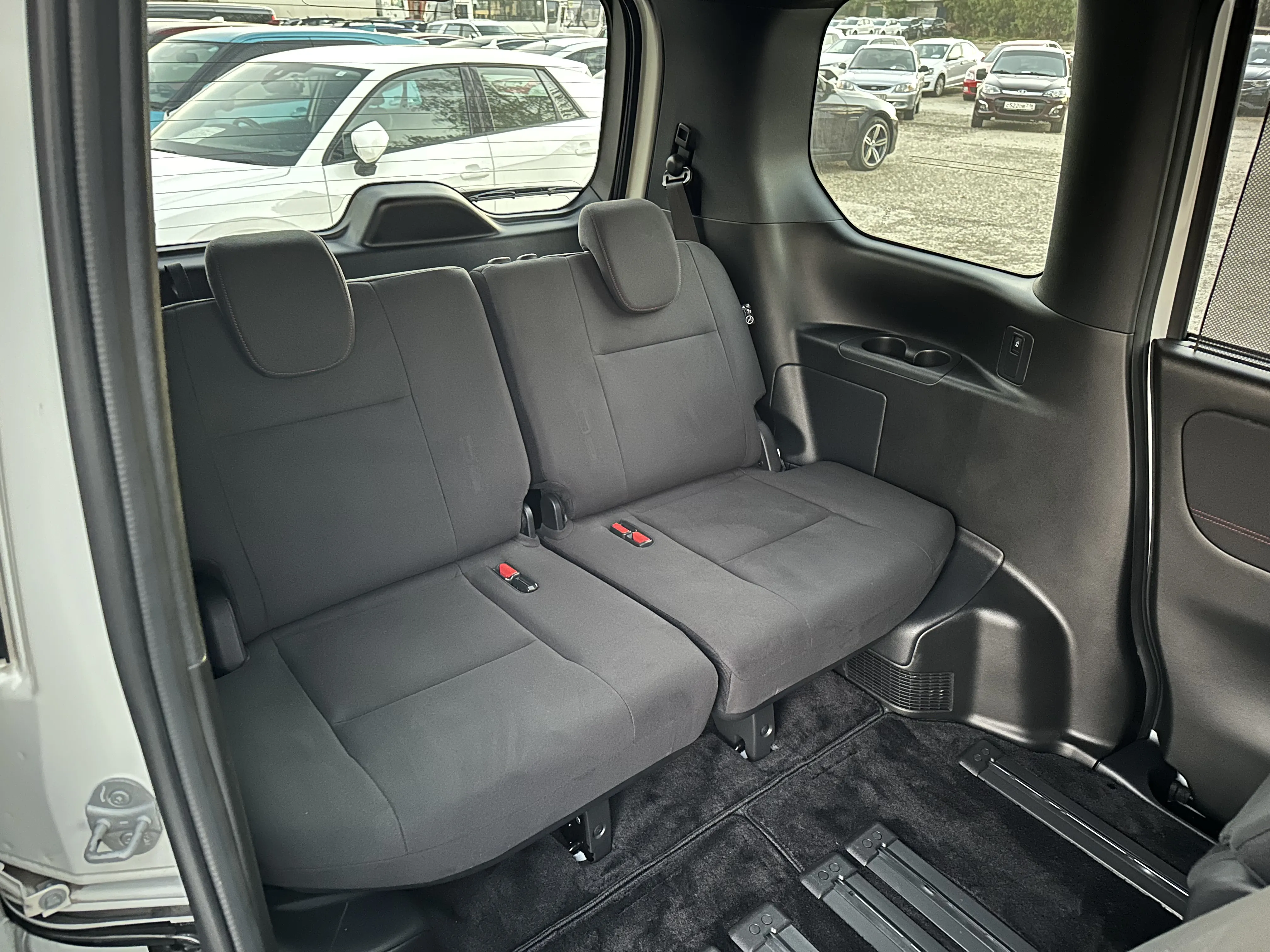 Nissan Serena, 2019