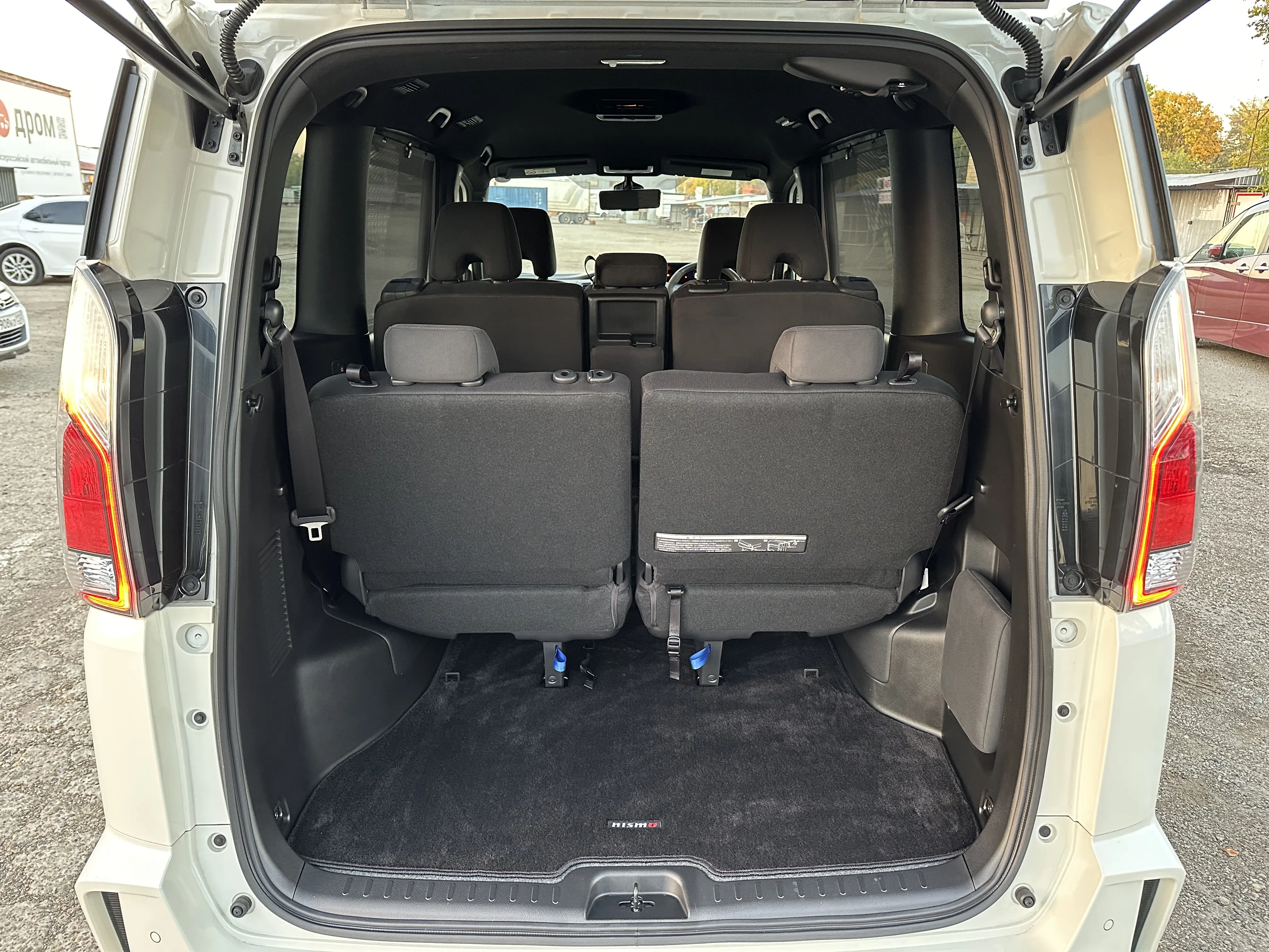 Nissan Serena, 2019