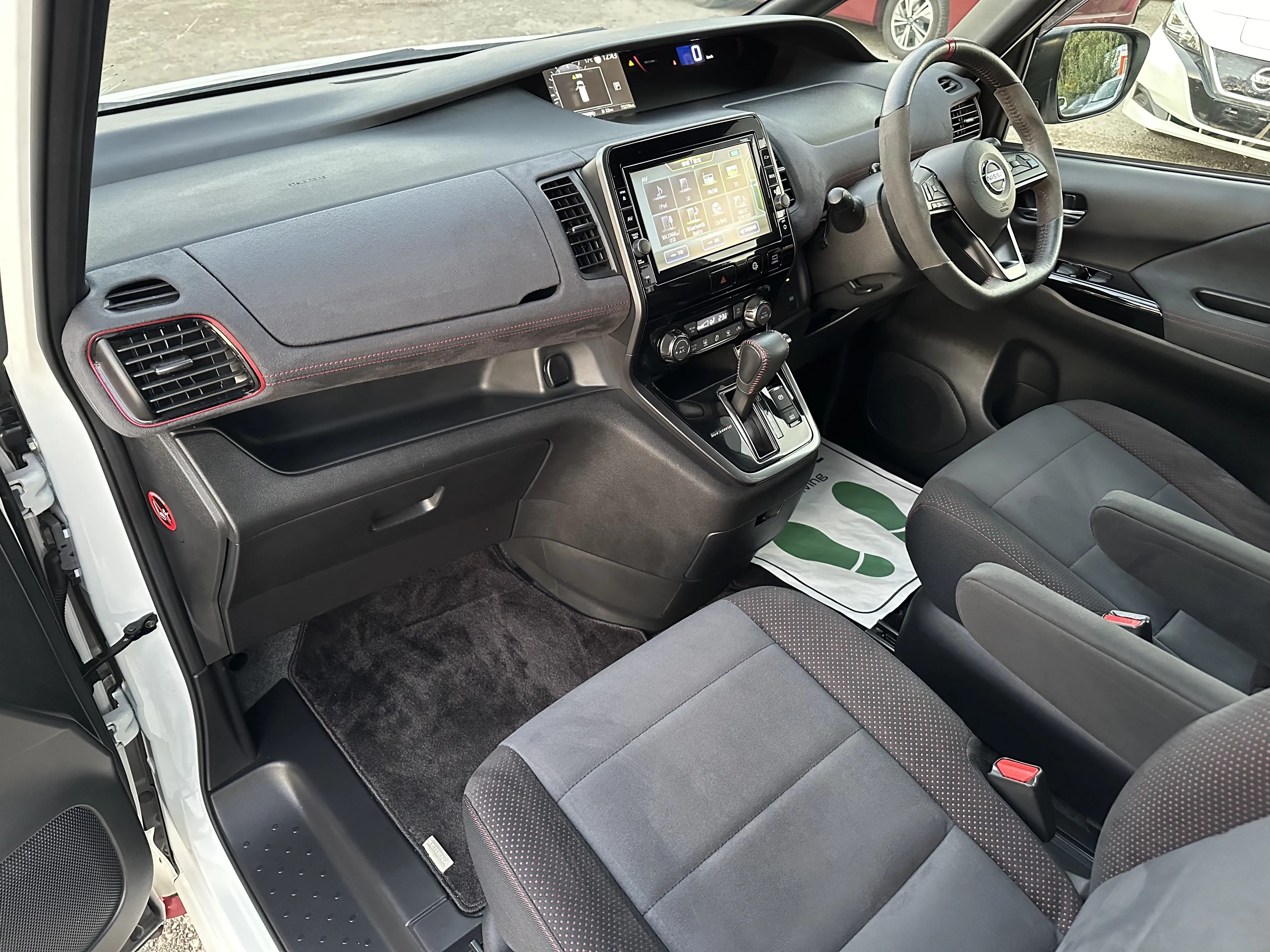 Nissan Serena, 2019