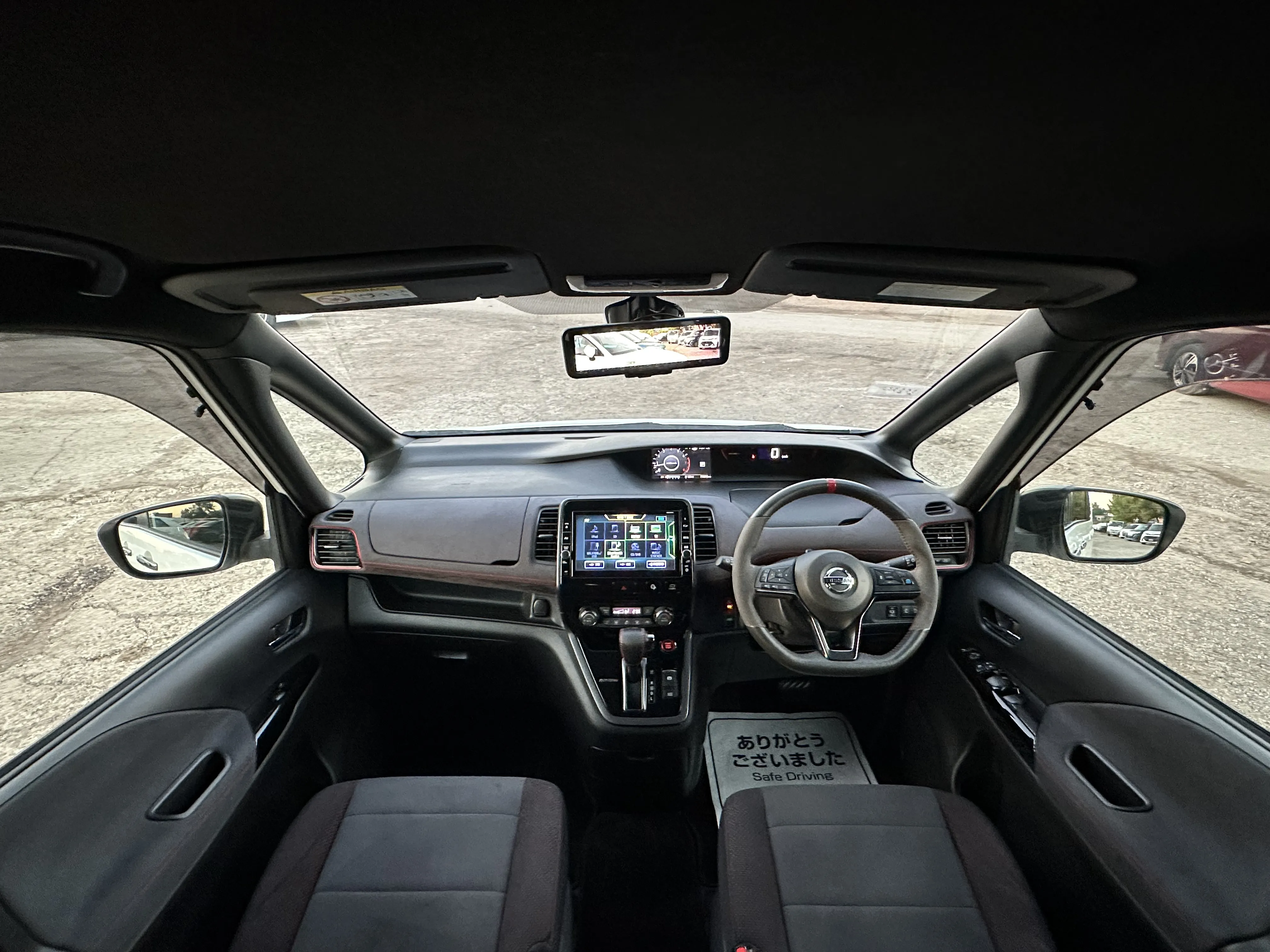 Nissan Serena, 2019