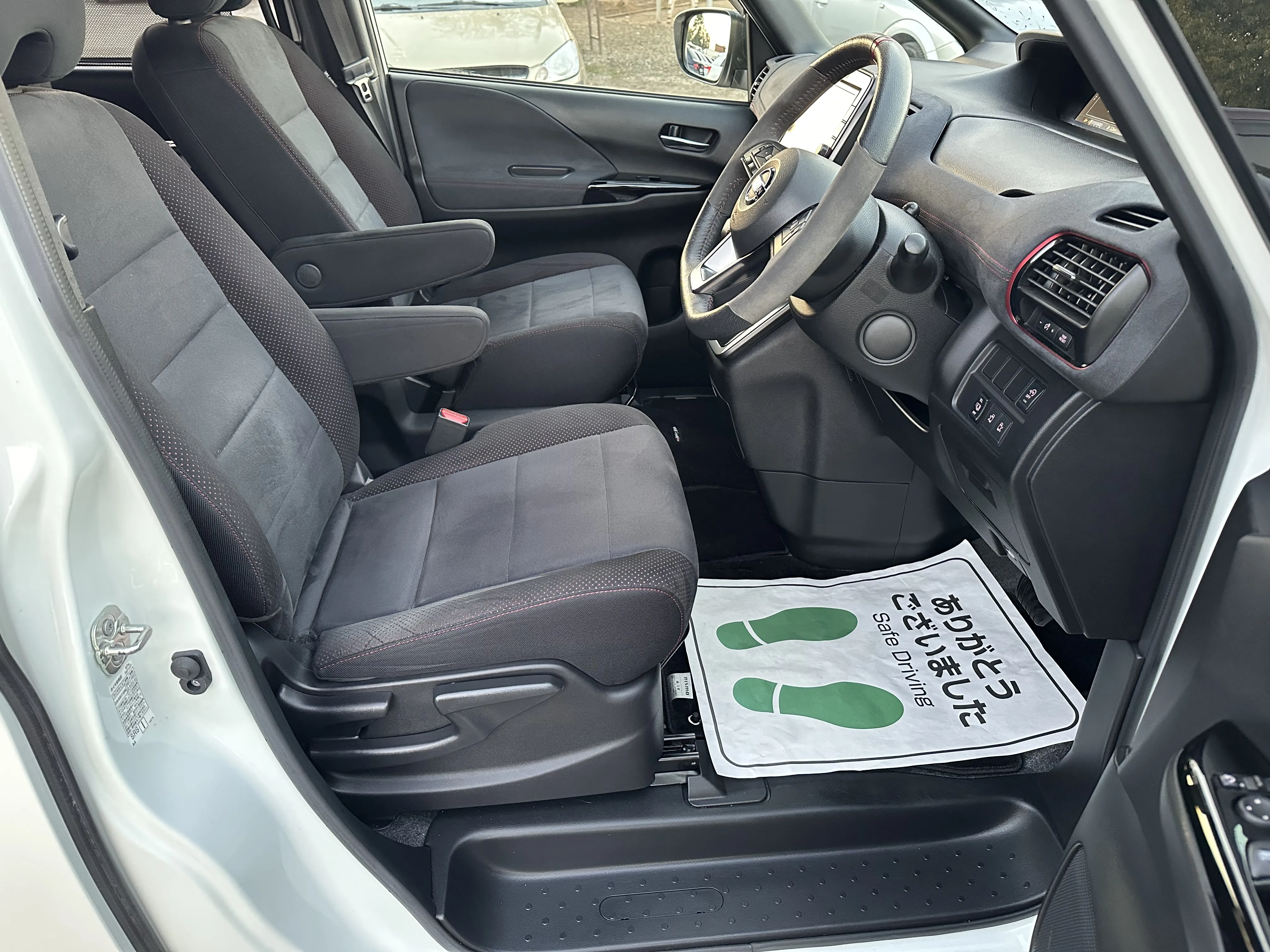 Nissan Serena, 2019