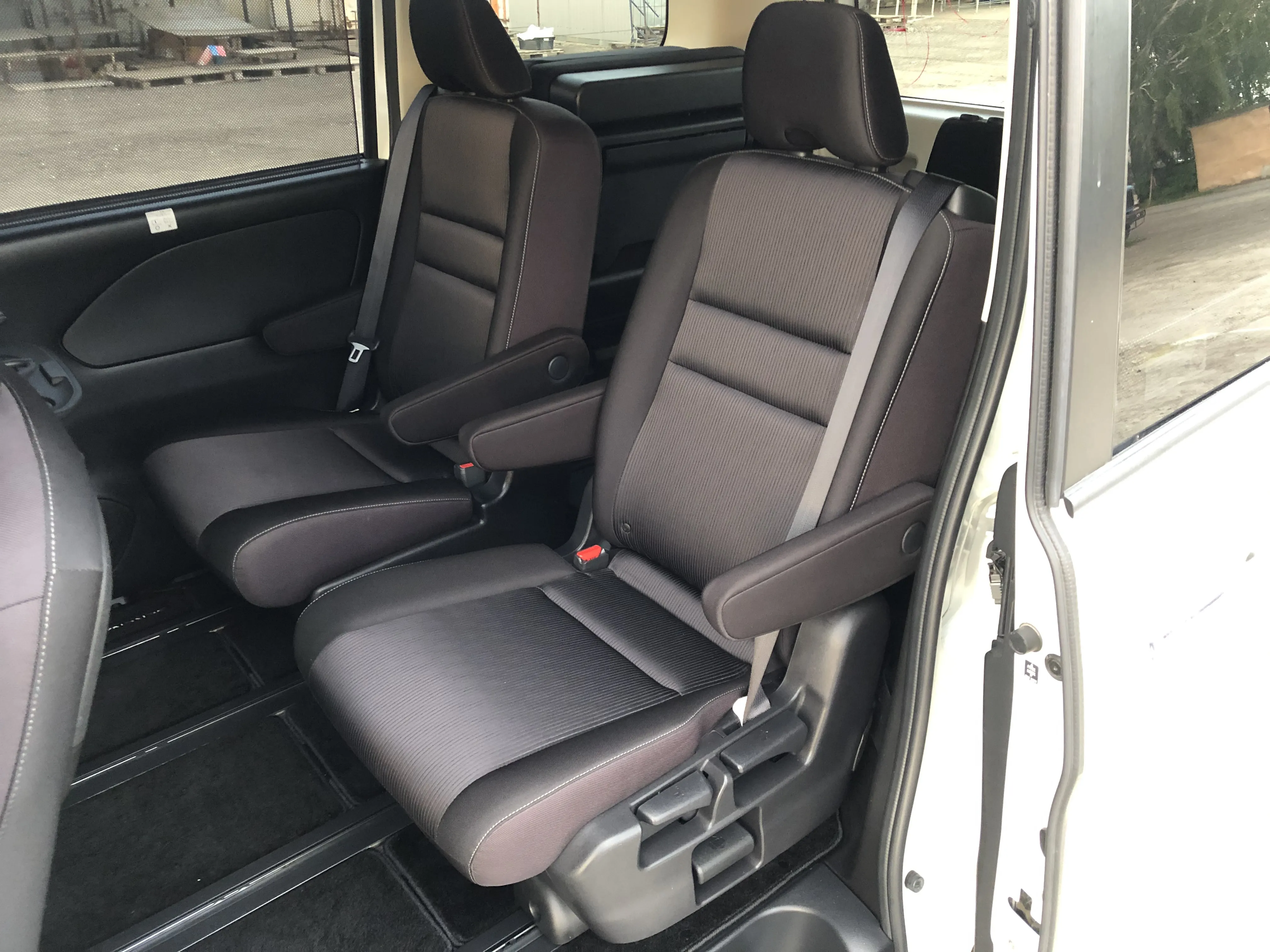 Nissan Serena, 2019
