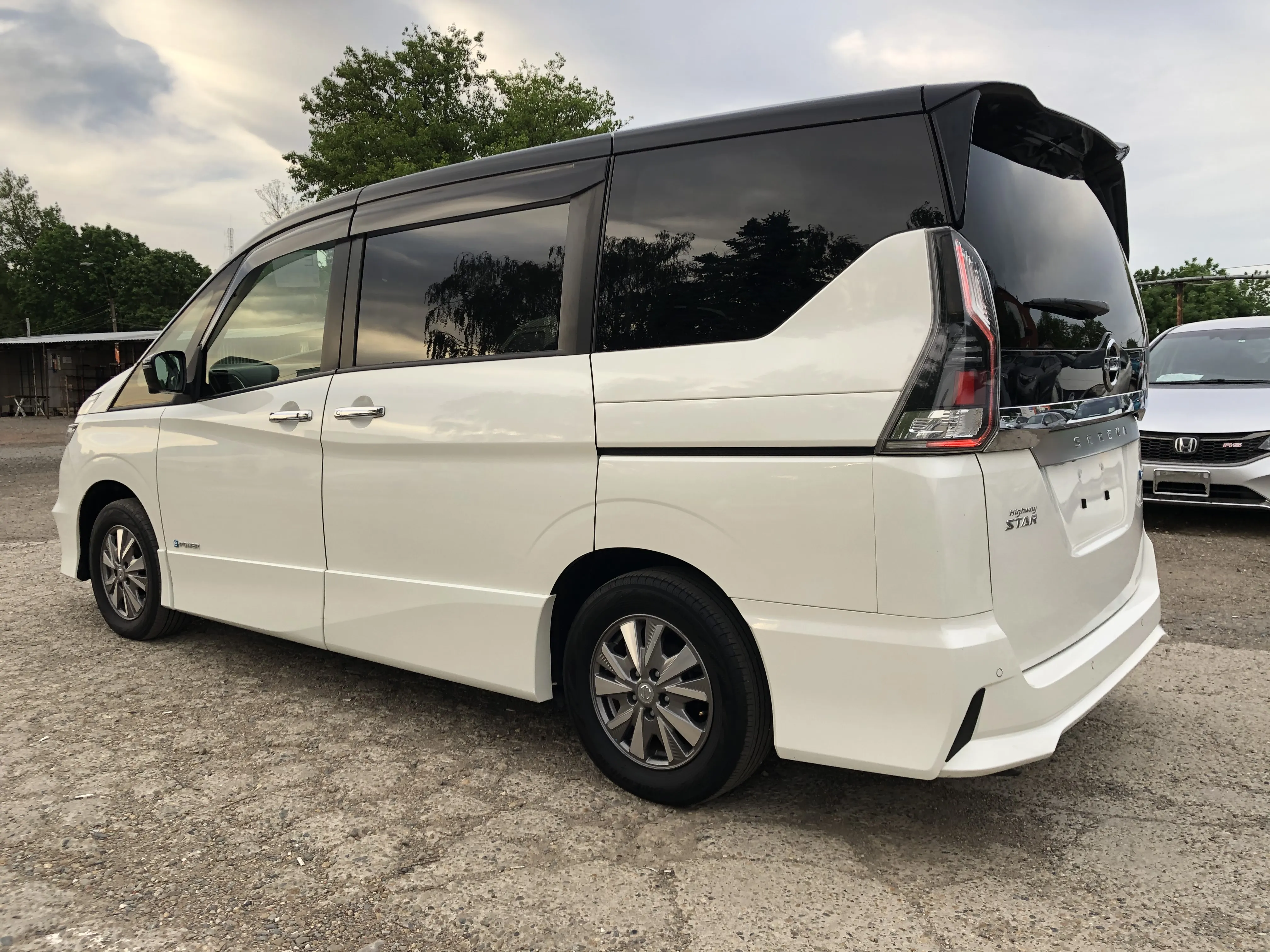 Nissan Serena, 2019
