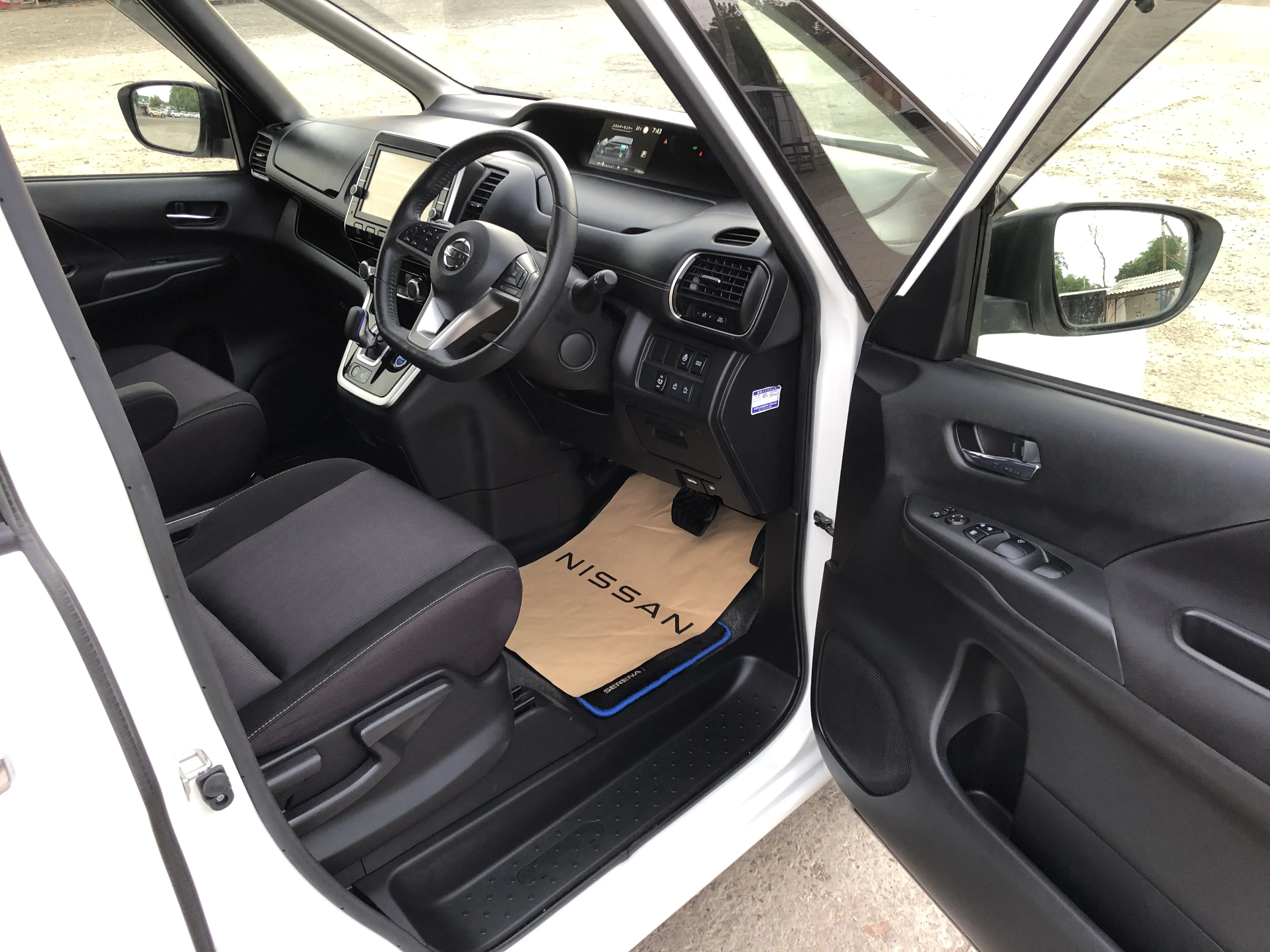 Nissan Serena, 2019