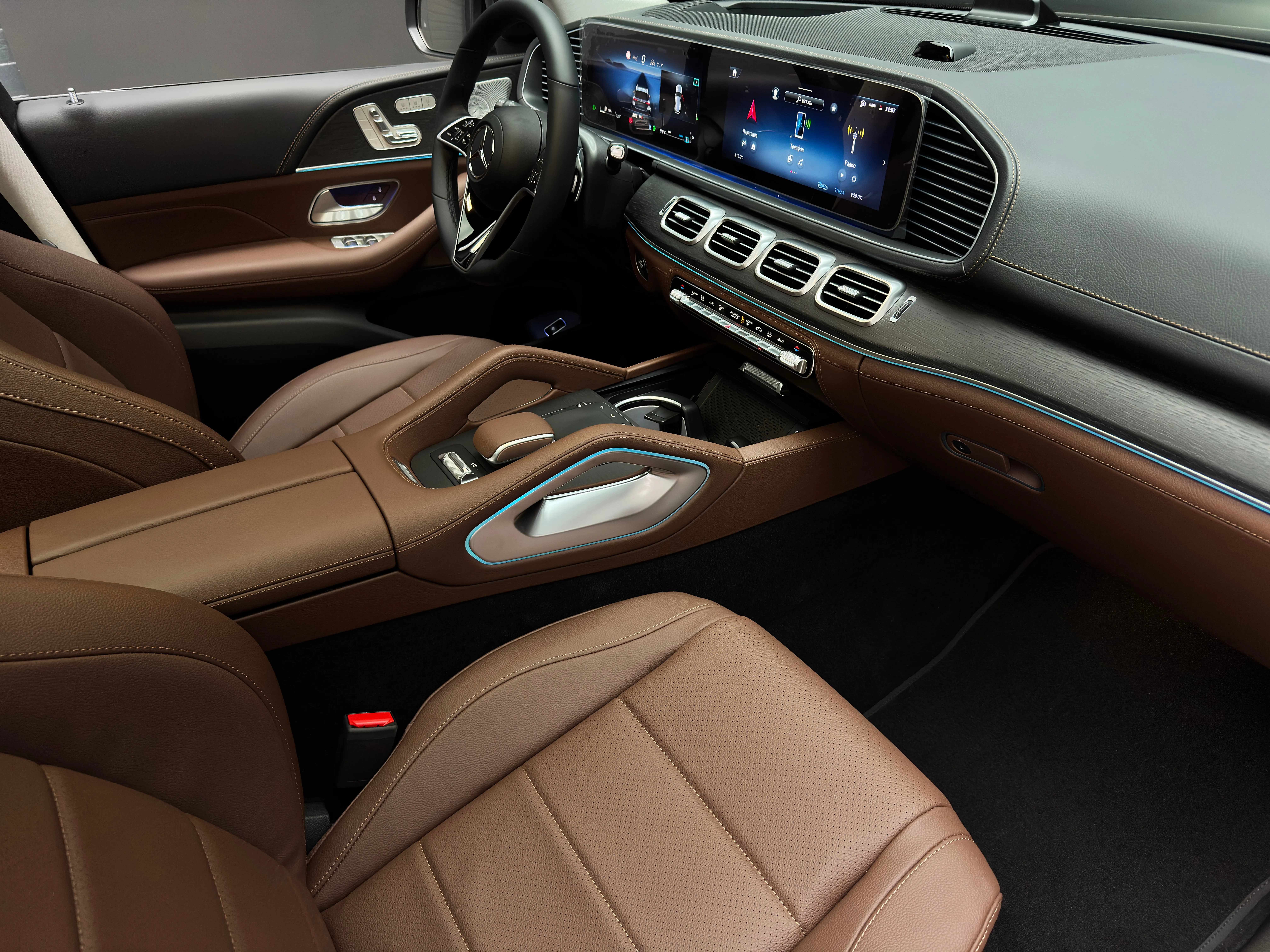 Mercedes-Benz GLE-класс 2026 12
